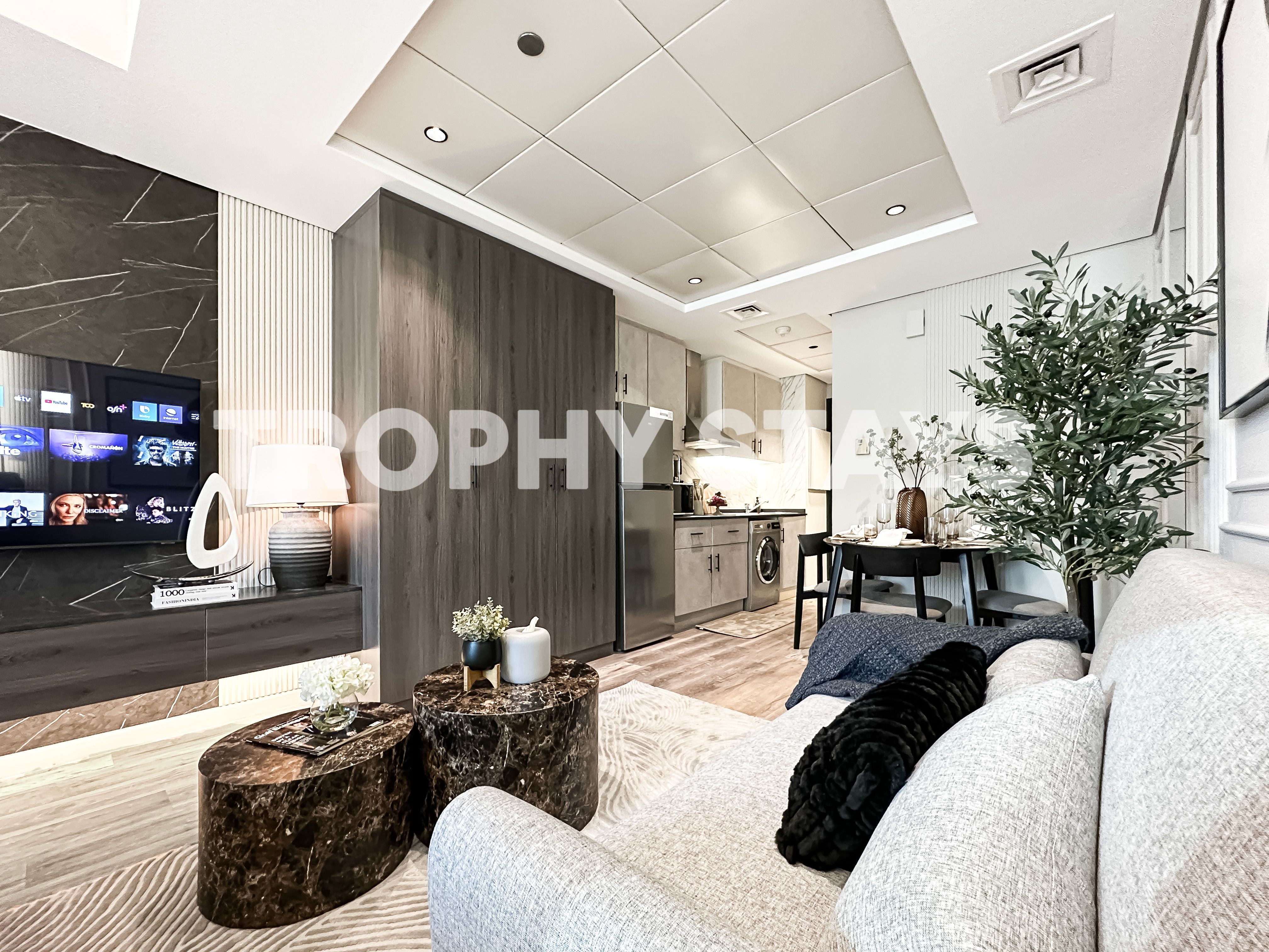 Lake View | Newly Renovated | All Bills Incl