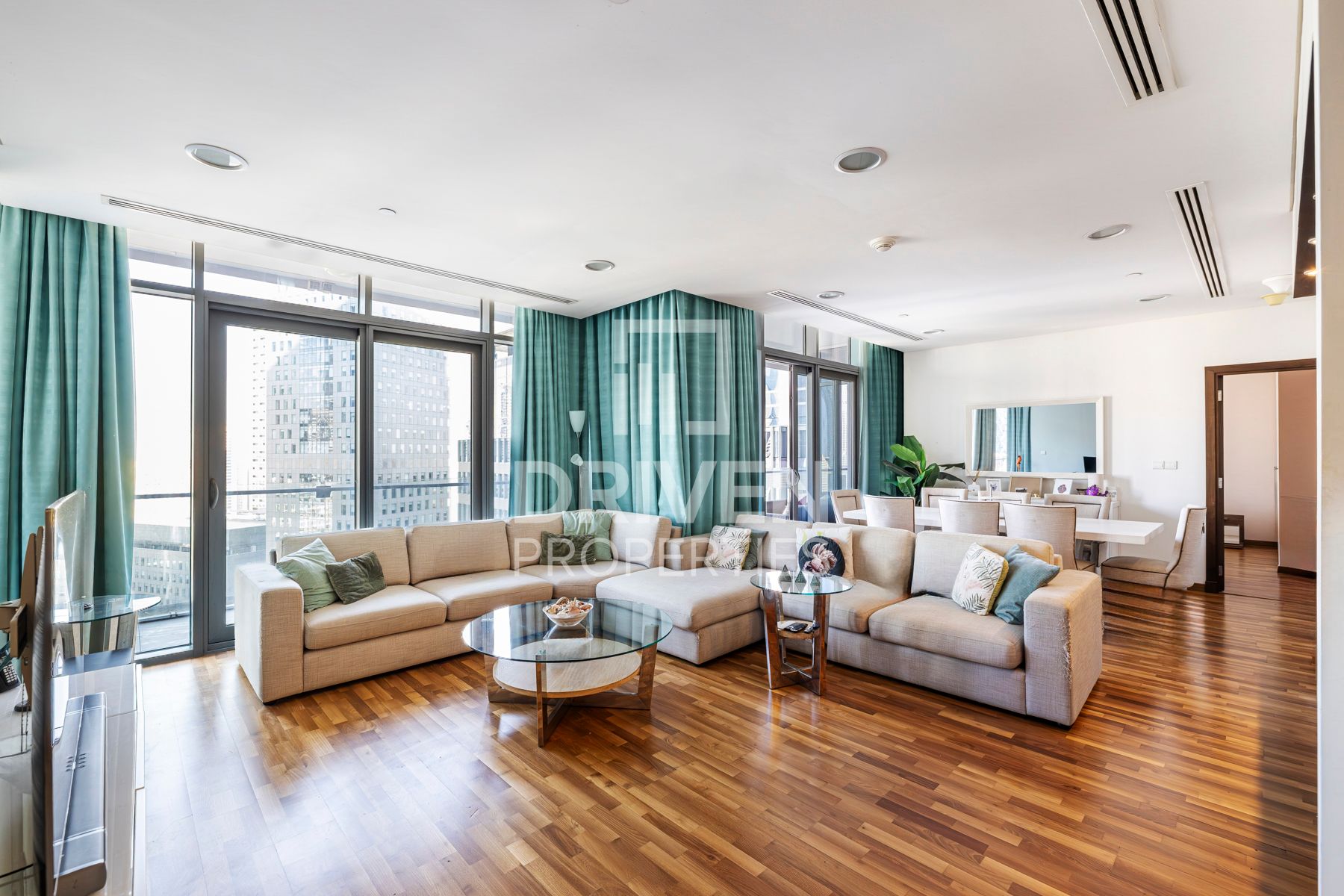 Spacious and Furnished Apt | Available end of Dec
