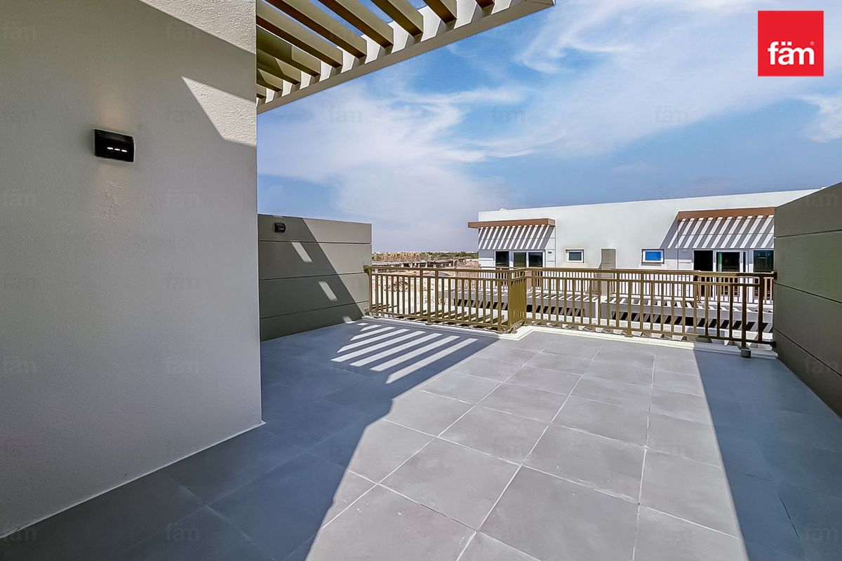 Vastu Complaint | Brand New | End Corner