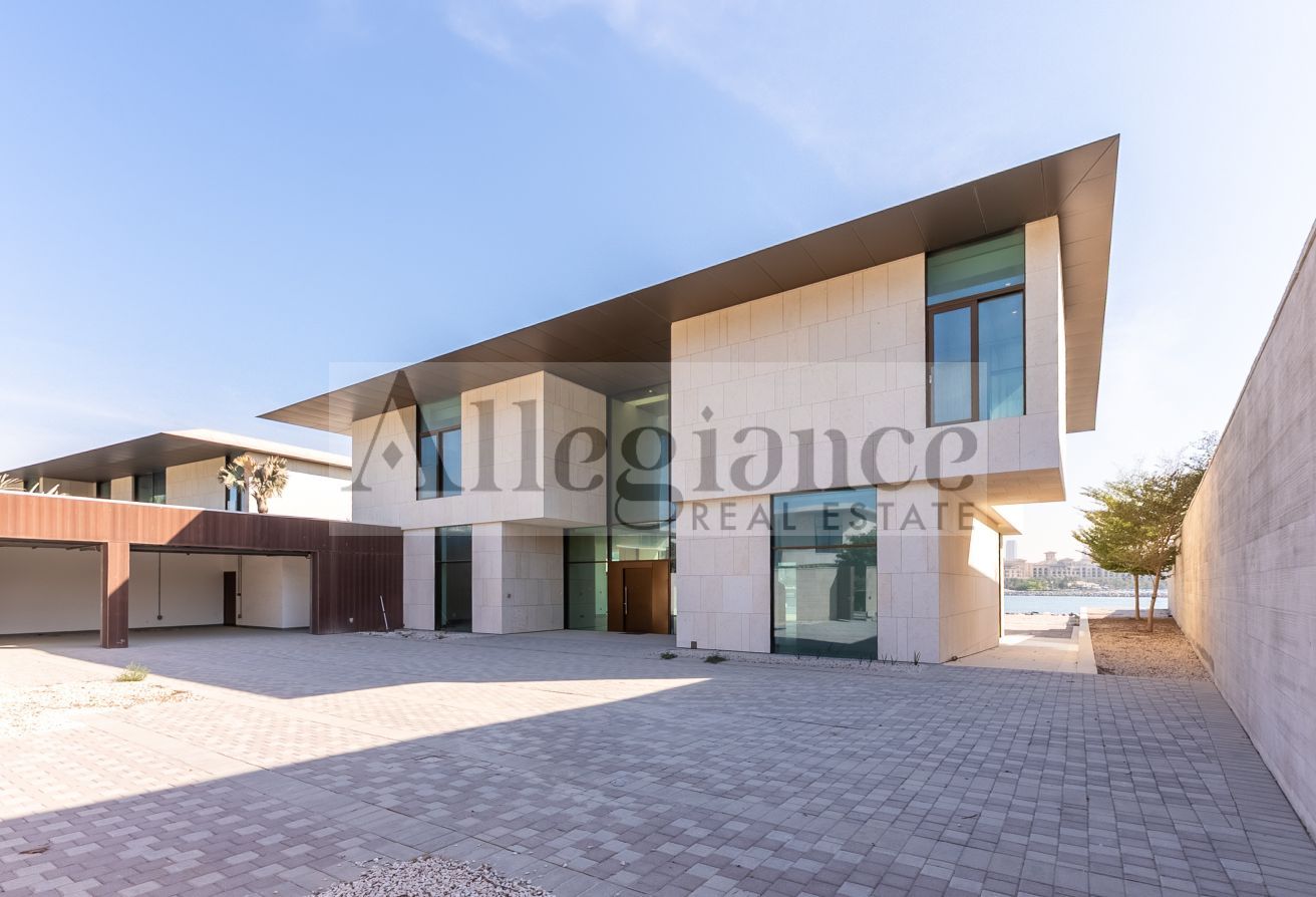 Bulgari Mansion | Prime Waterfront | Skyline Views