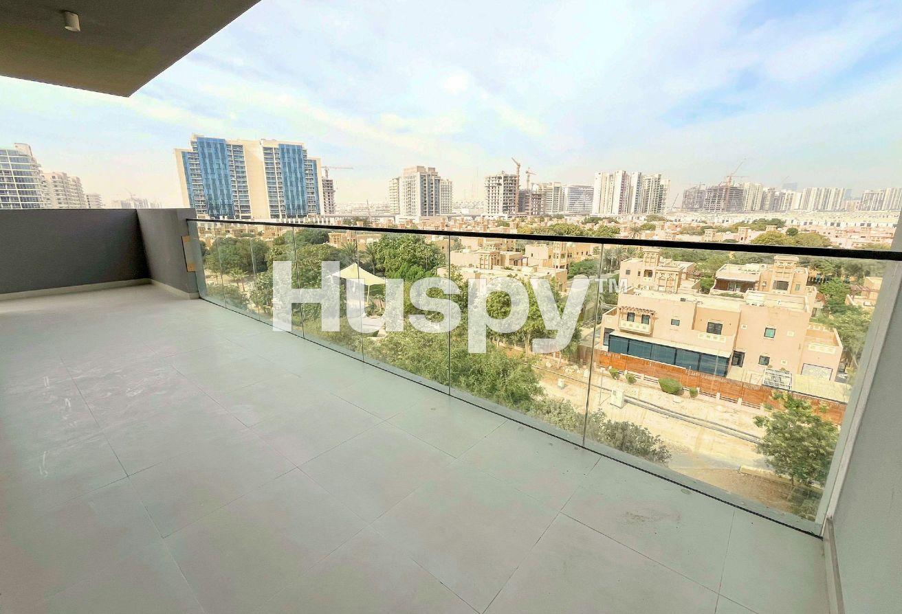 Low Floor | Vacant | Maids Room