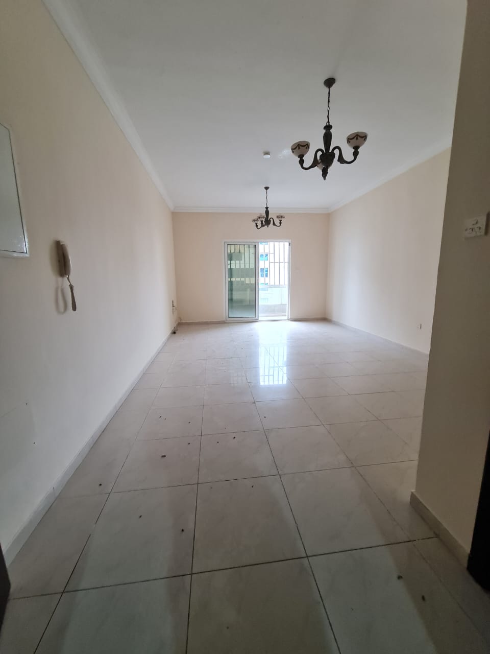 2-Bedroom Apartment for Rent in Al Qasba – Free Parking & Prime Location