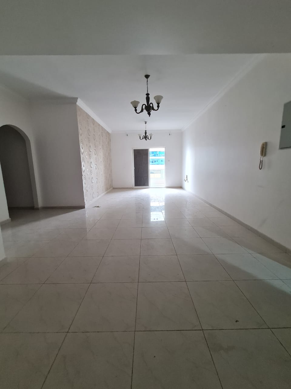 Best Location & Price – Your New Apartment Awaits Today