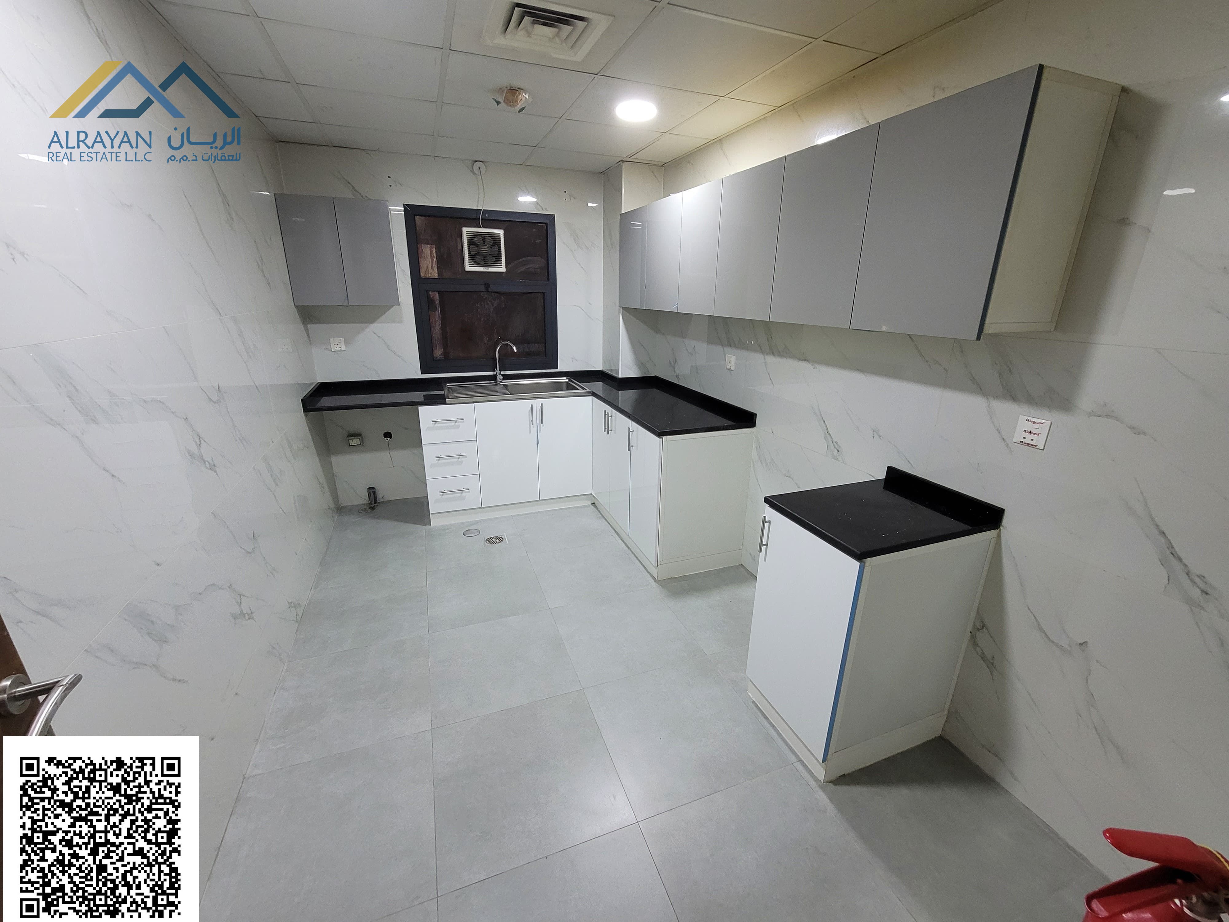 Two rooms and a living room in a prime location opposite Al-Hikma School