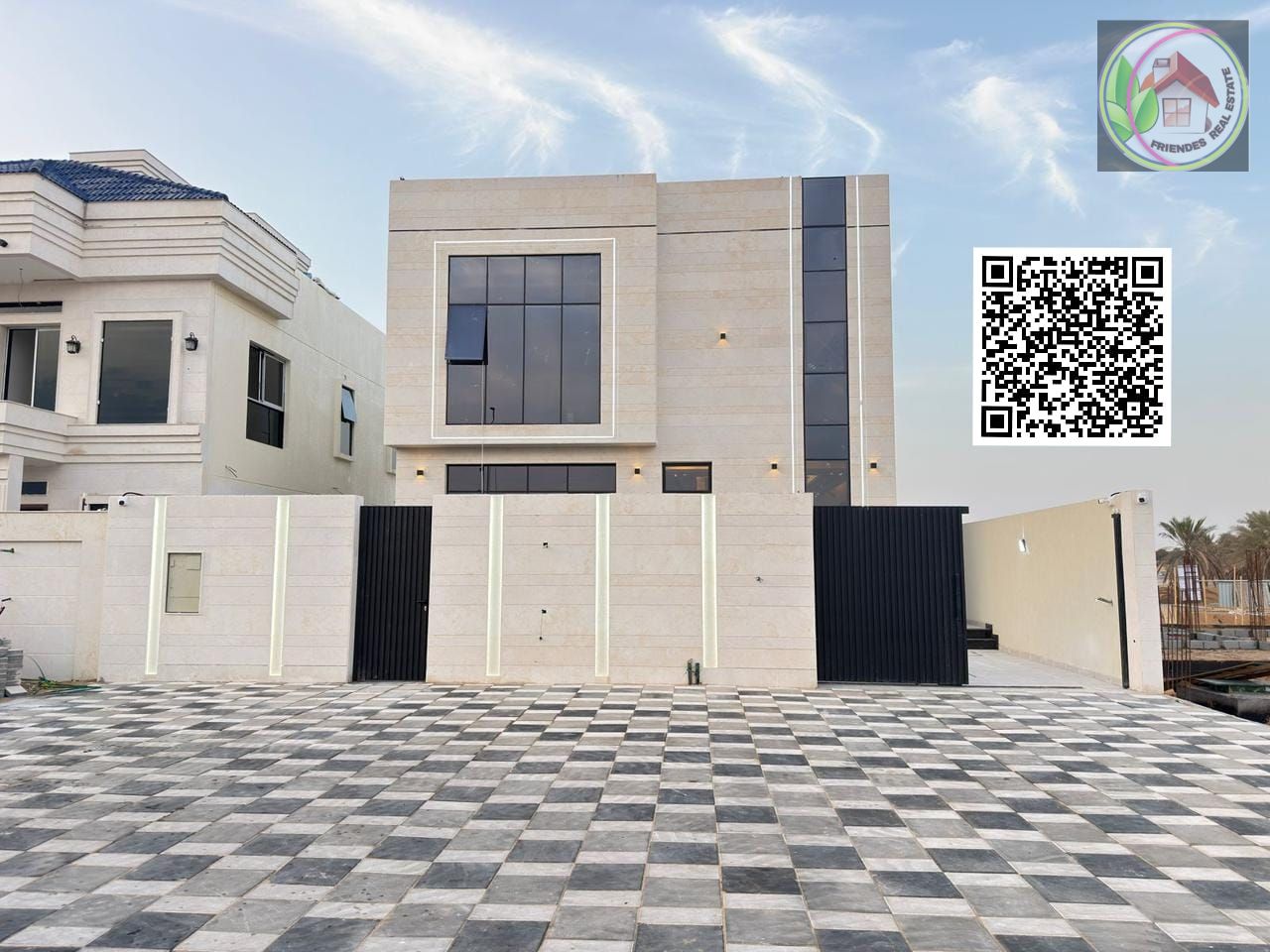 For sale: A luxurious villa in a prime location with a setback of over 30 meters in front – spacious and elegantly designed in the Al Zahia area.