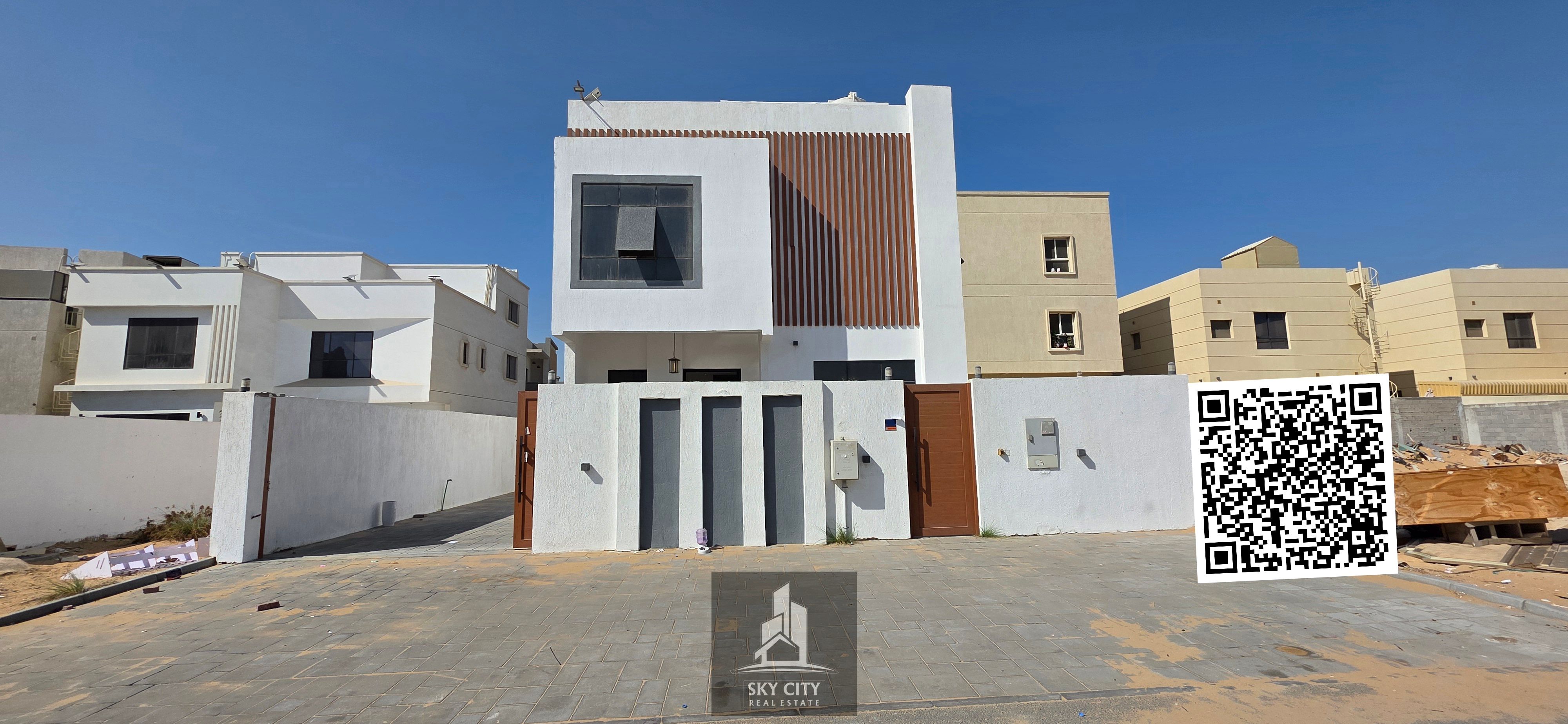 Villa for sale including electricity and AC
