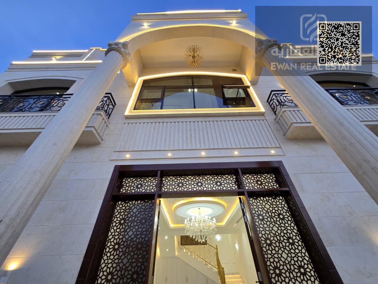 Classic villa in Ajman for sale, corner lot, spacious. Near Al Dakhiliya Street Behind shops