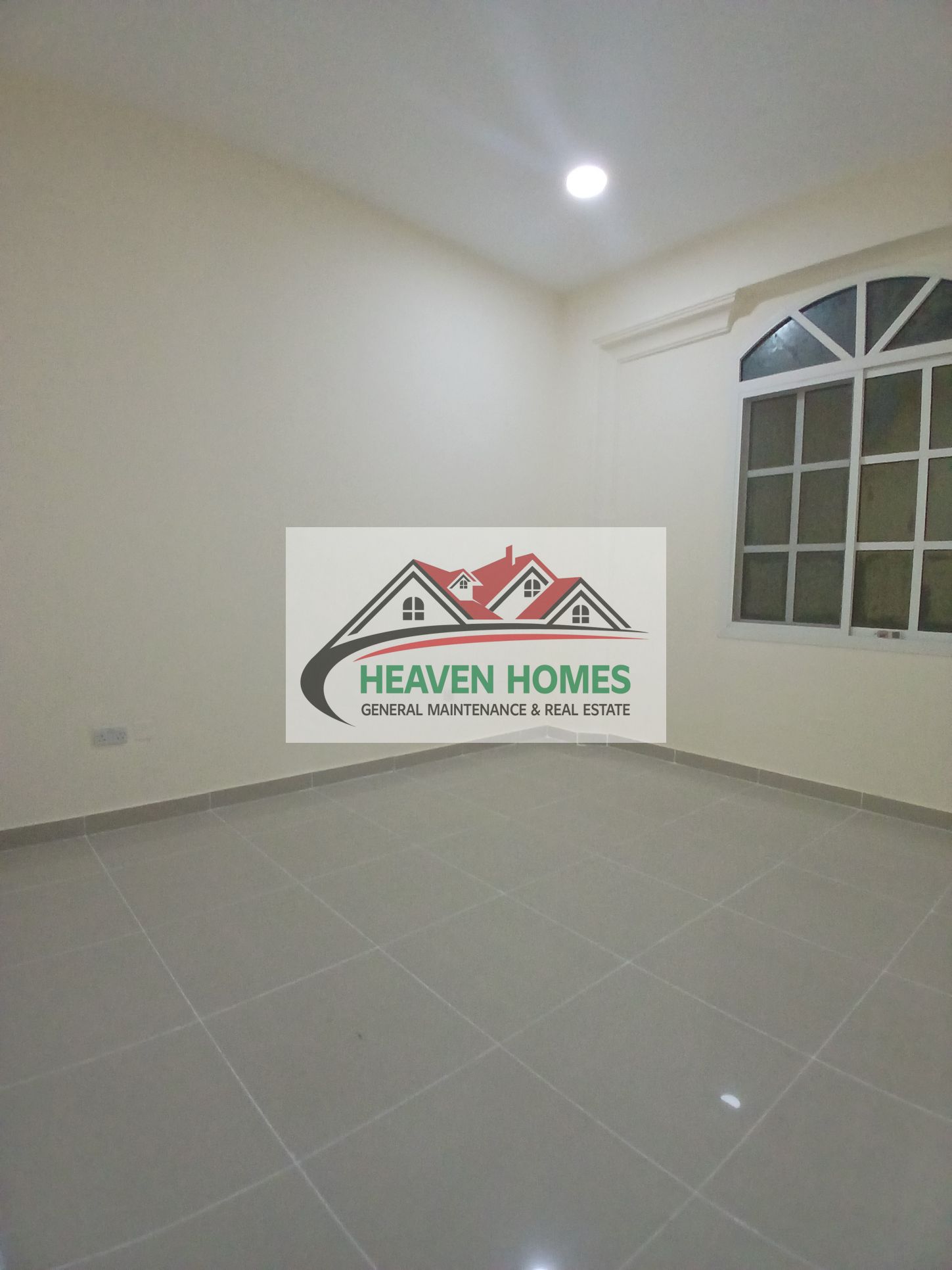 Staff accommodation / AT PRIME LOCATION/ FOR STAFF ACCOMMODATION