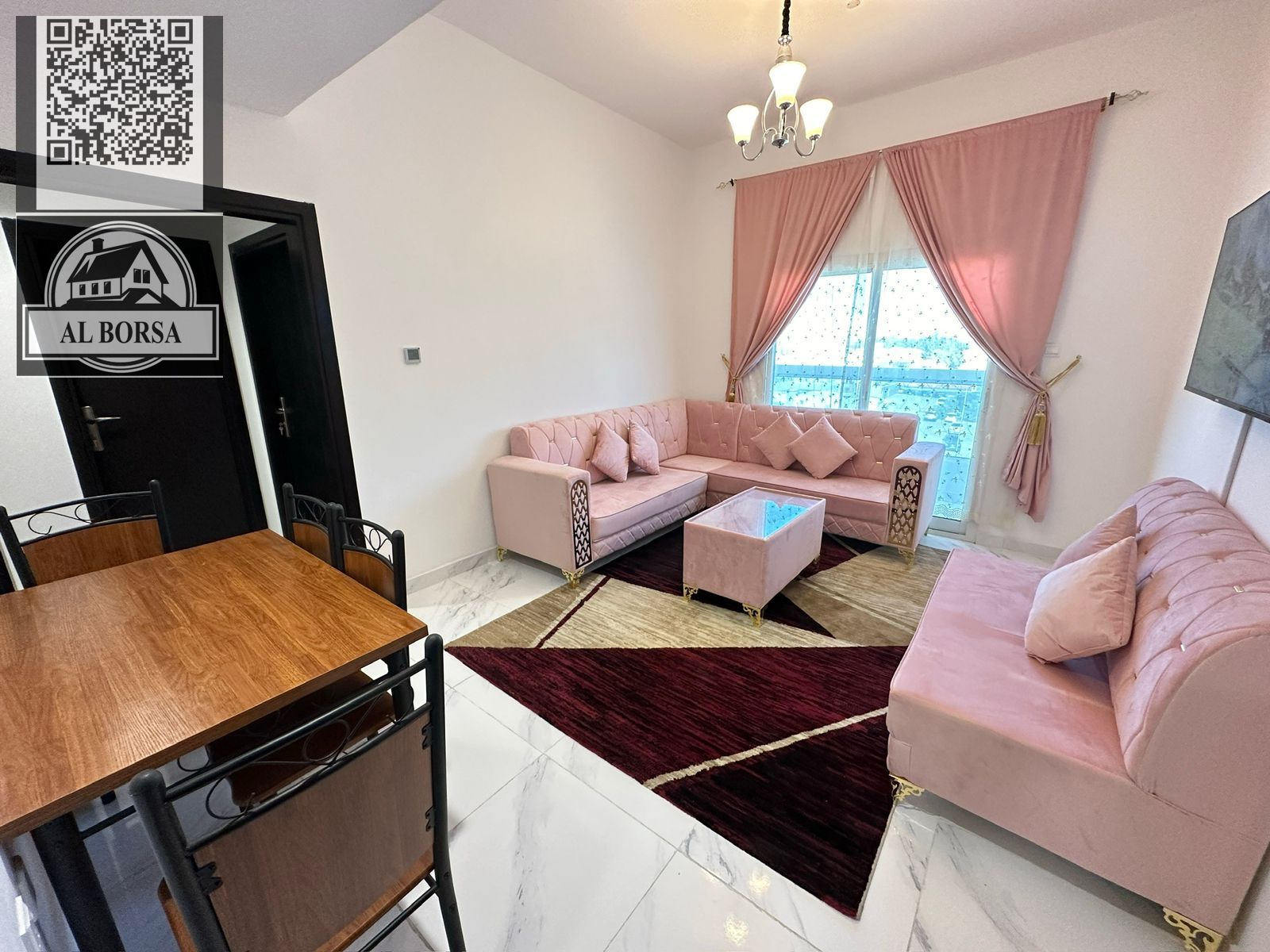 One-Bedroom Apartment | Fully Furnished Central Air Conditioning - Balcony