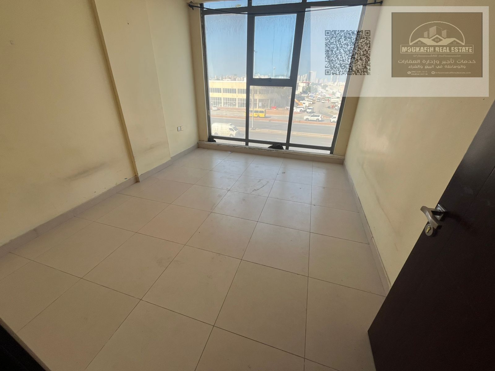 AED 35,000 Yearly – Spacious 2 Bedroom Apartment for Rent on the Main Road in Al Mowaihat 2