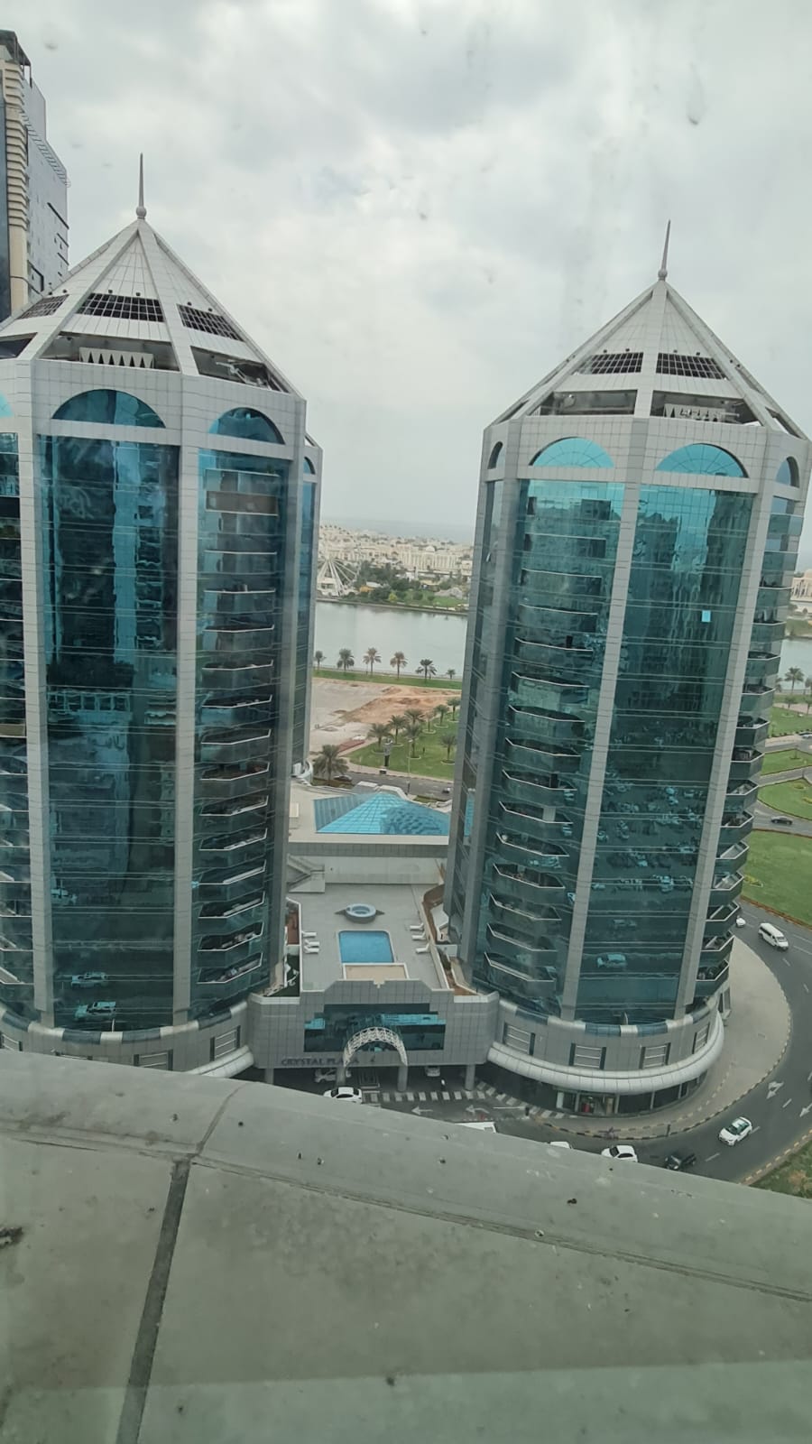 Spacious 3 BHK with maid’s room in Al Marzouqi Tower, ideal for large families, with free gym, swimming pool, and parking