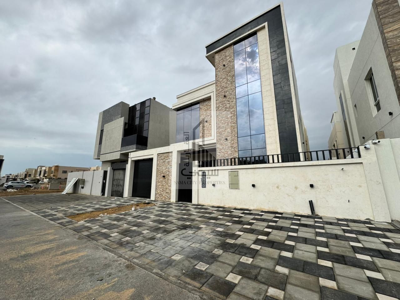 LUXURY VILLA FOR SALE IN AJMAN AL YASMEEN
