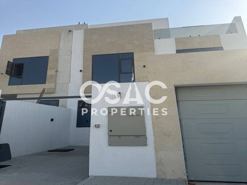 No Service Charge | Ready-To-Move| Huge Townhouse