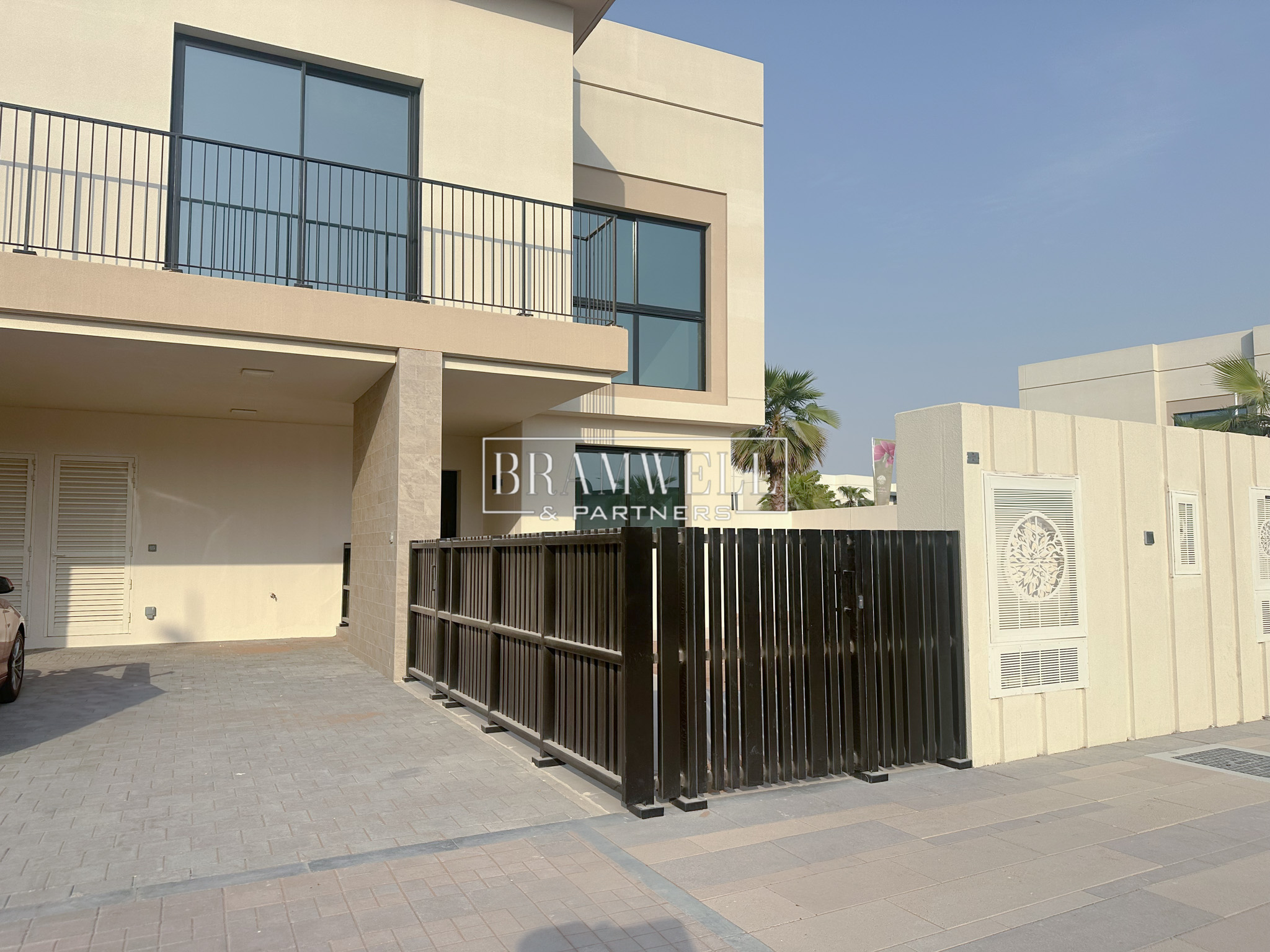 Prime Location I Luxurious | Single Row | Type XS
