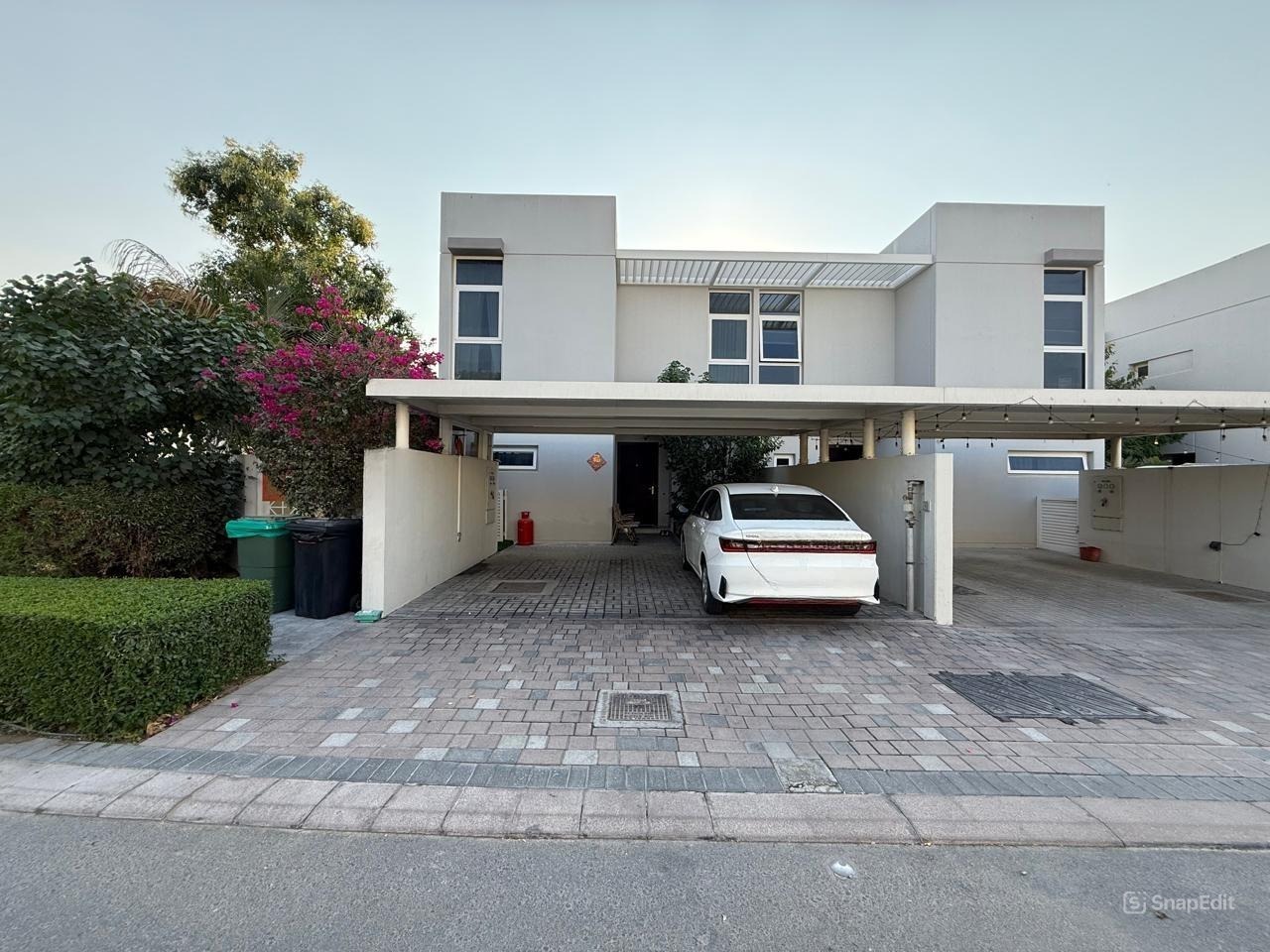 Modern 3BR + Maids | Semi-Detached | Near Park