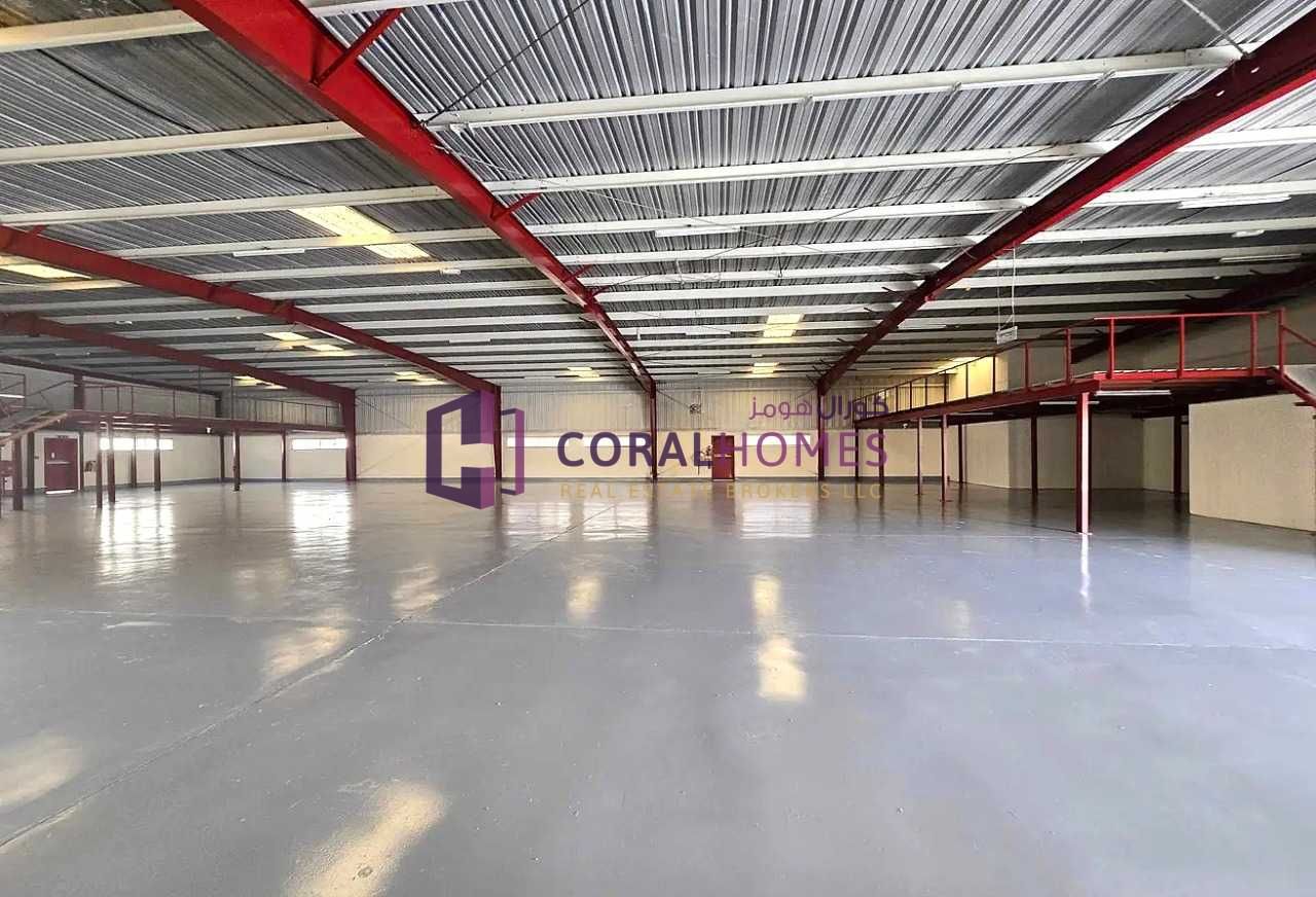 Warehouse At 5.2 Meters | 125 KW | Tenanted