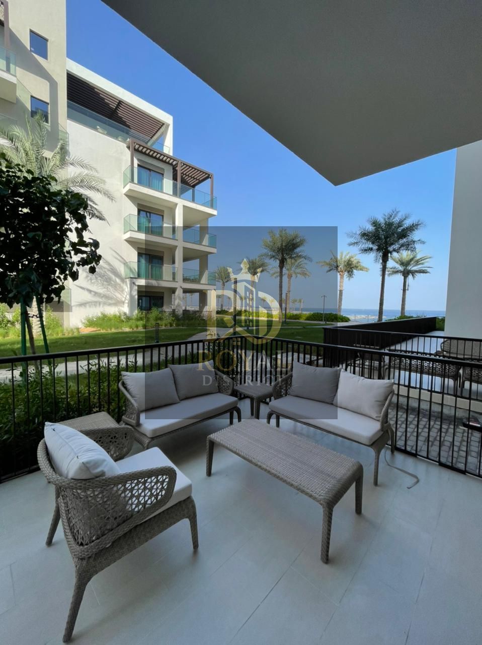 Address Hotels 2BR Condo in Fujairah, Address Fujairah Beach Resort