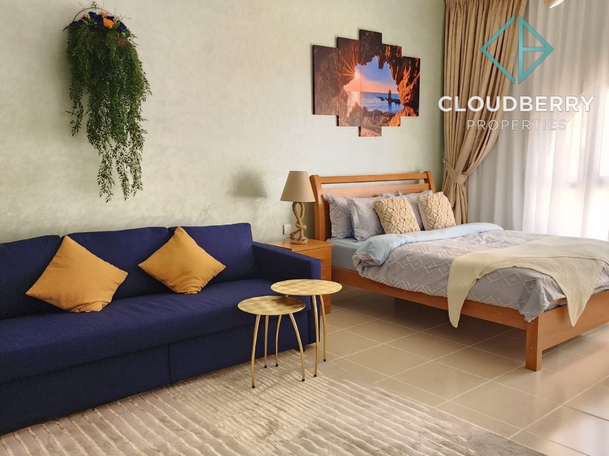 Prime Location | Fully Furnished | Multiple Cheque