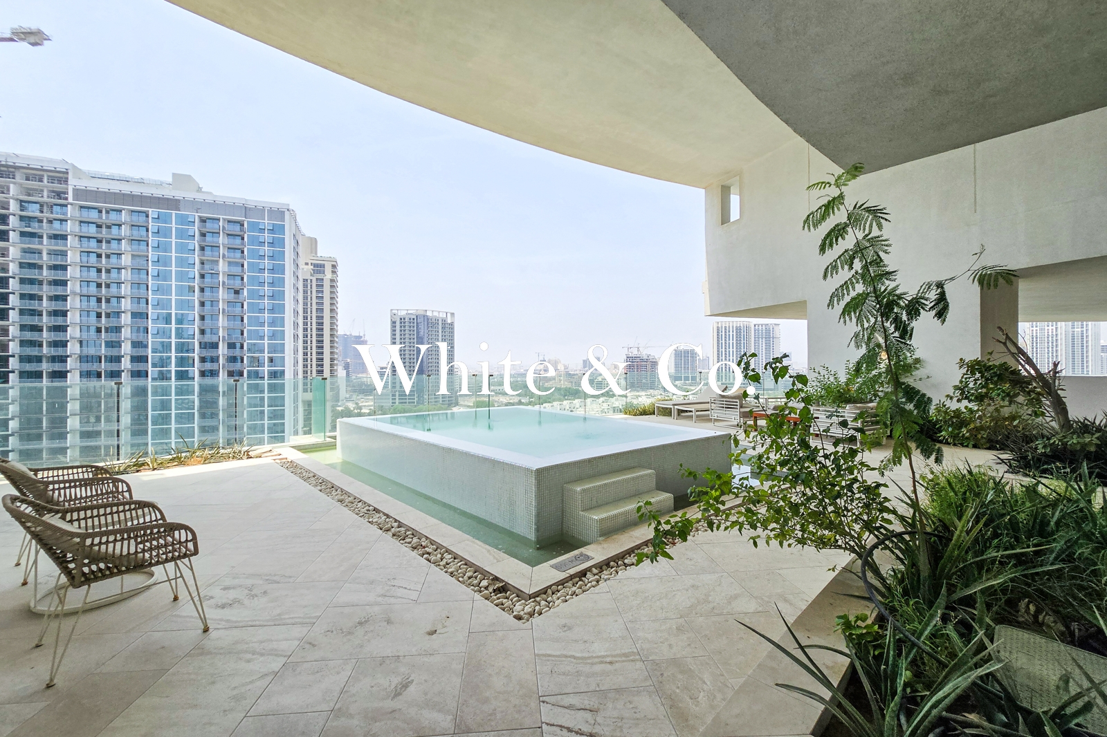 2BR | Negotiable | Immaculate Condition