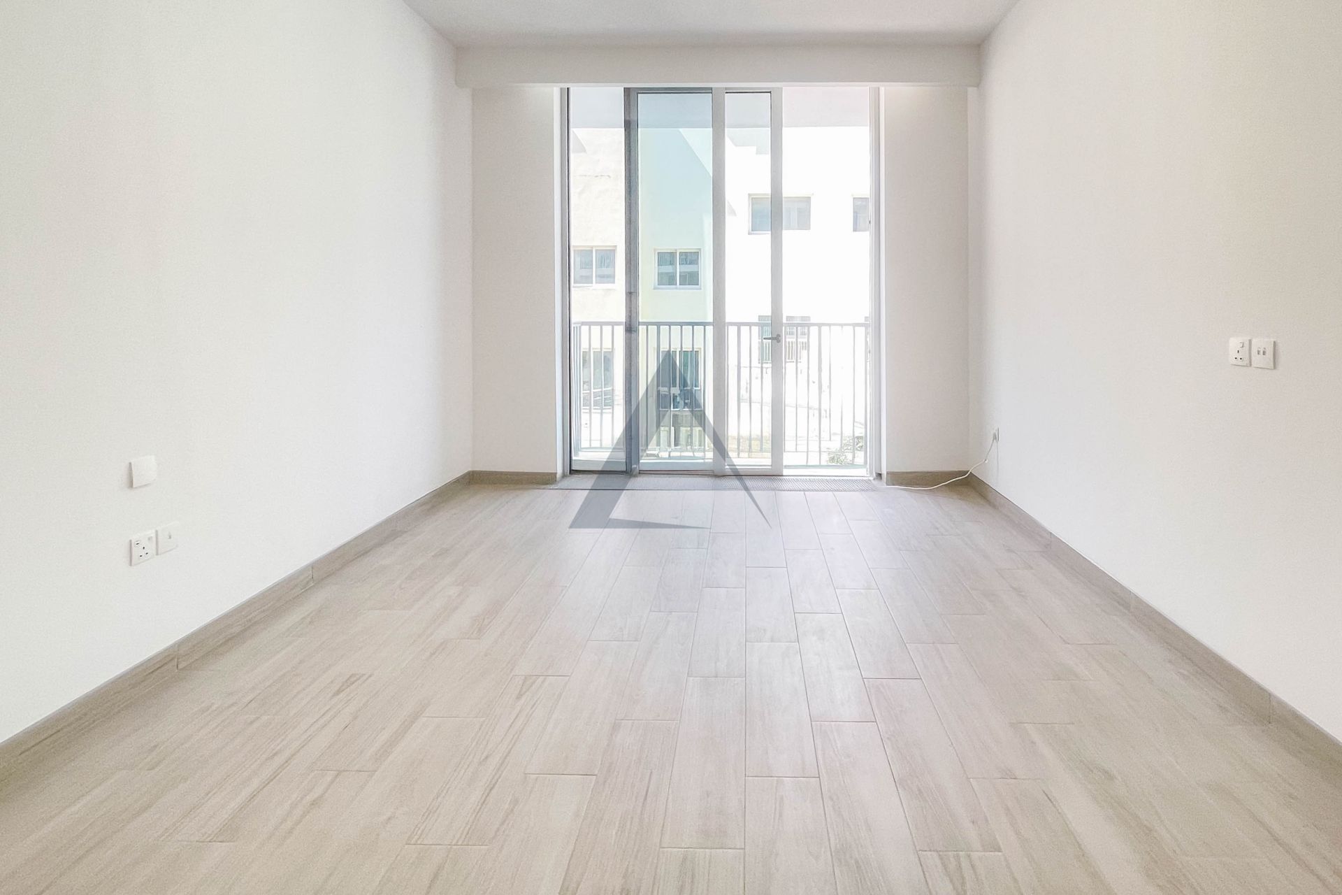 Brand New | Premium Quality | Ready to Move-in