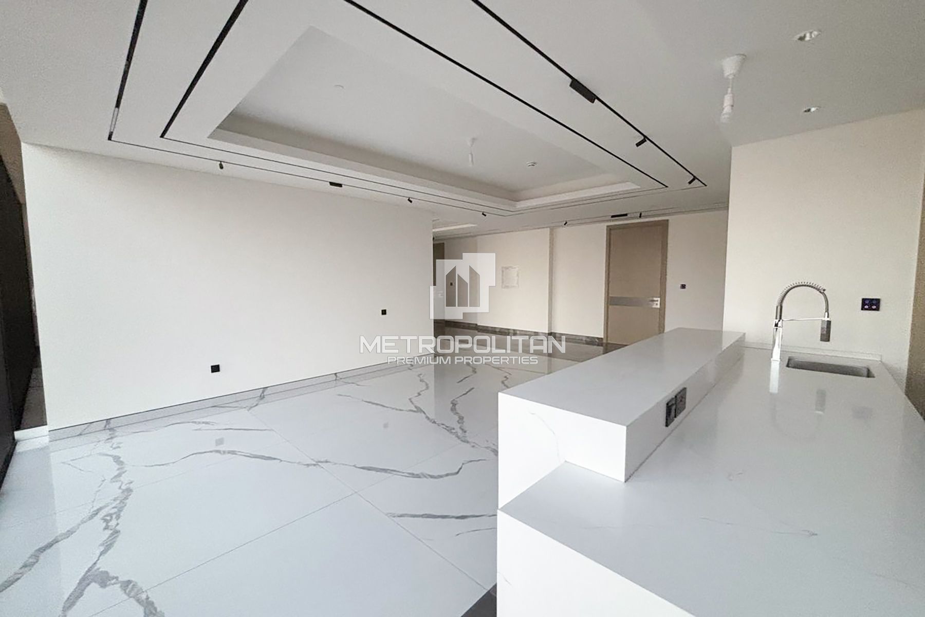 Luxurious and Spacious | Prime Location | Modern