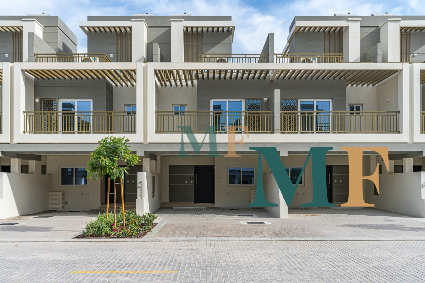 Brand New | Close to Waterpark | Multiple Cheques