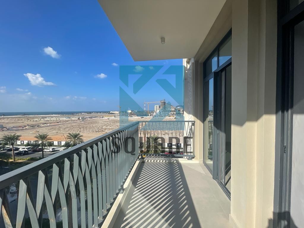 Luxury 3 BEDROOM UNFURNISHED - FRONT SEA VIEW