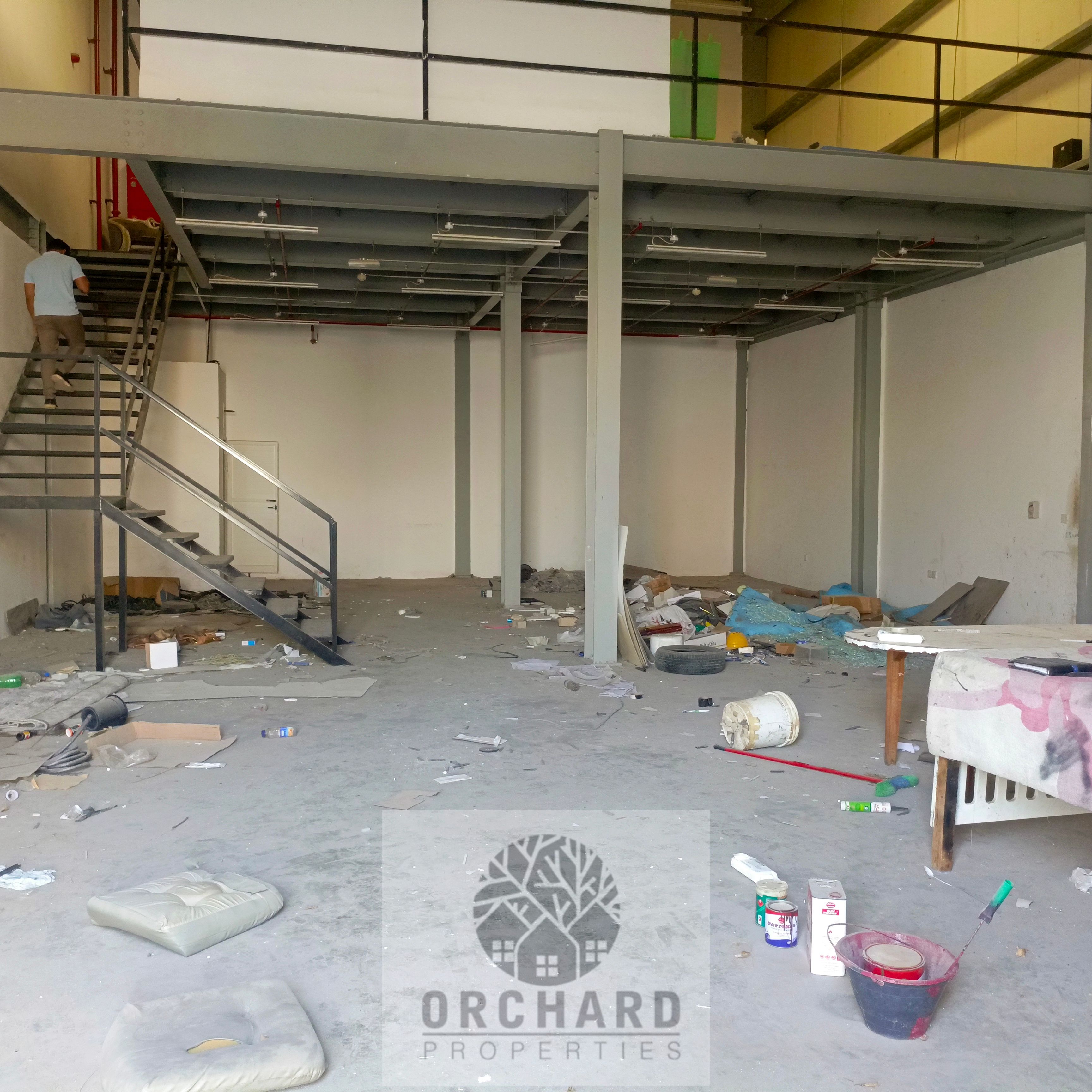 Warehouse for rent in al sajaa prime location rent 125k