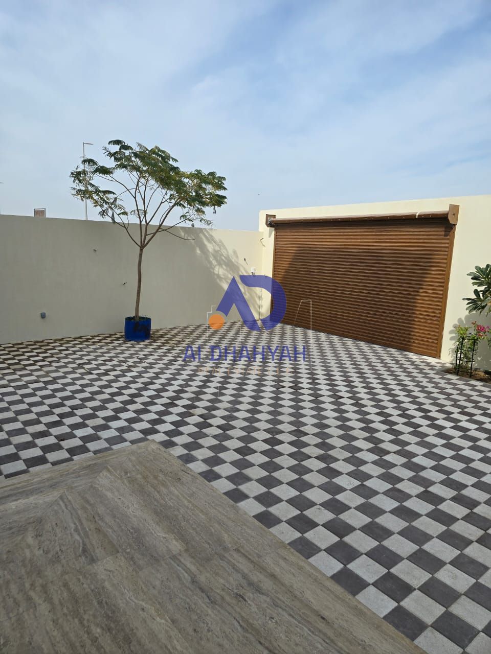 For Sale: Luxury Villa with Elegant Finishes and a Private Pool Prime location opposite the palaces The villa consists of a ground floor and a first floor, featuring an ideal layout and spacious areas. Ground Floor: • Master bedroom with fitted wardrobes