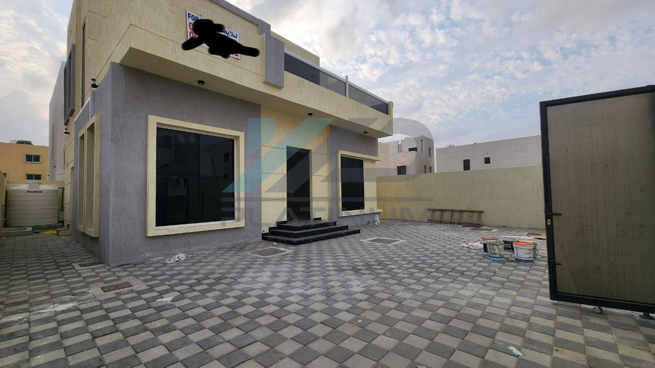 For annual rent in Ajman, a 3-master villa and a spacious hall in Al Zahia