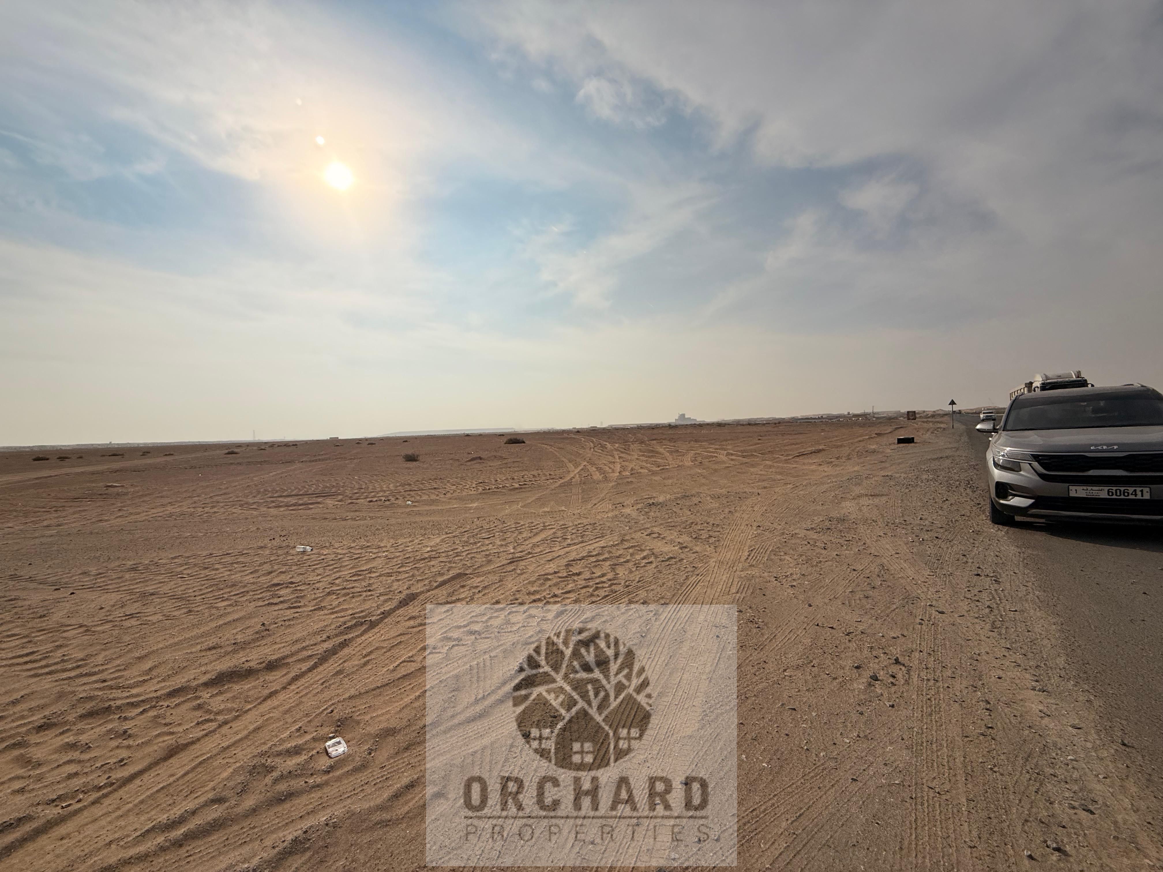 FREE HOLD-READY TO BUILD DIRECT ON THE MAIN ROAD