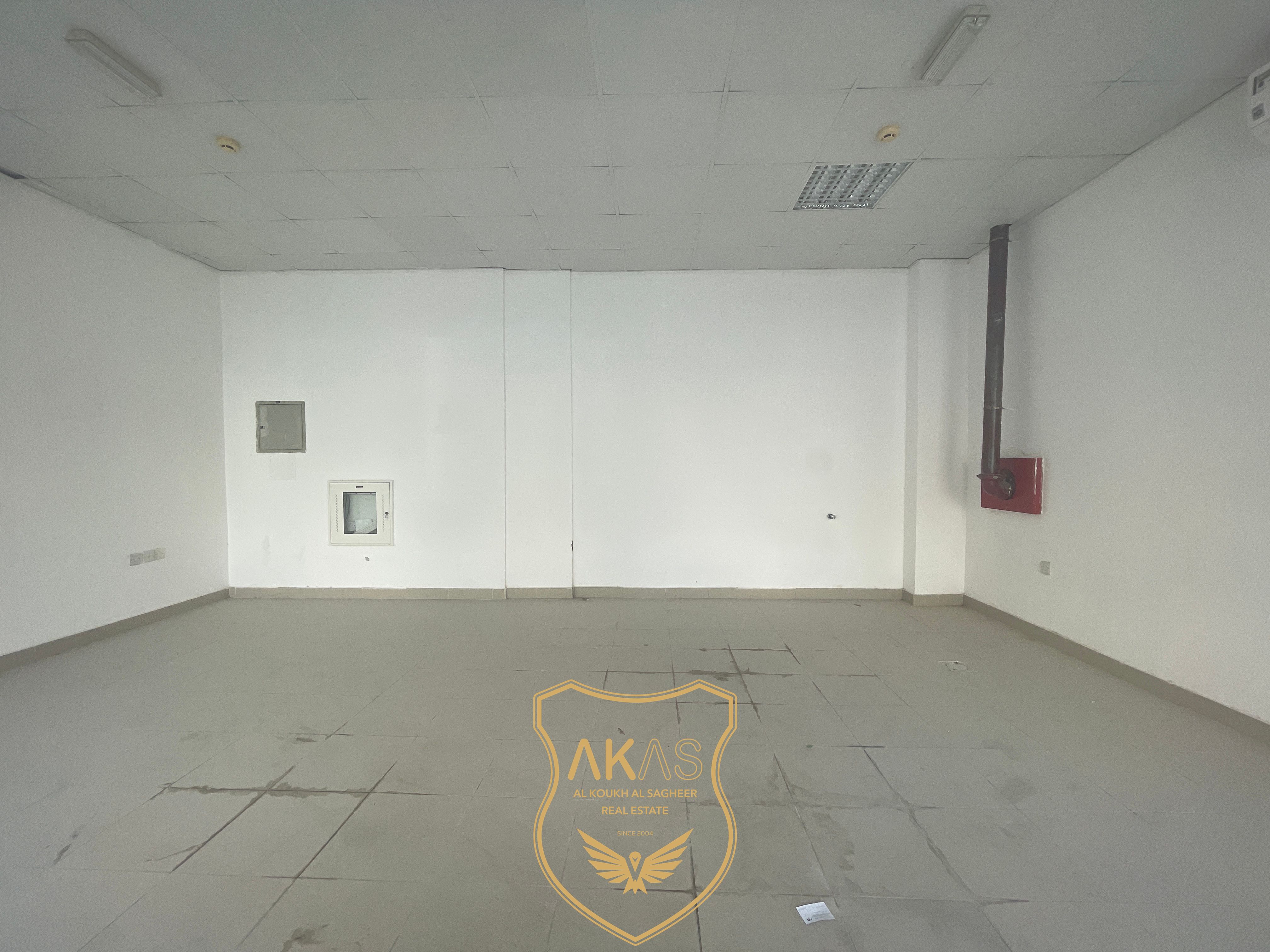 Very Specious Space available For Shop