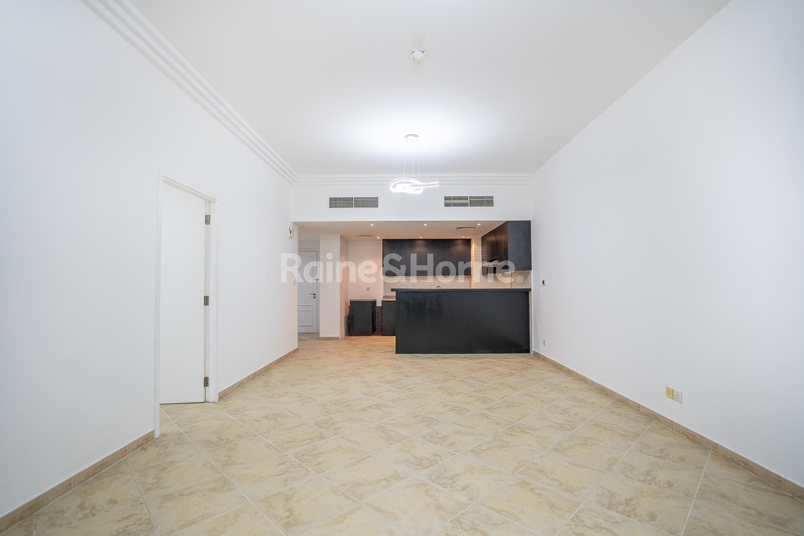 Upgraded-Mall View - 2 Baths - Vacant in May 2026