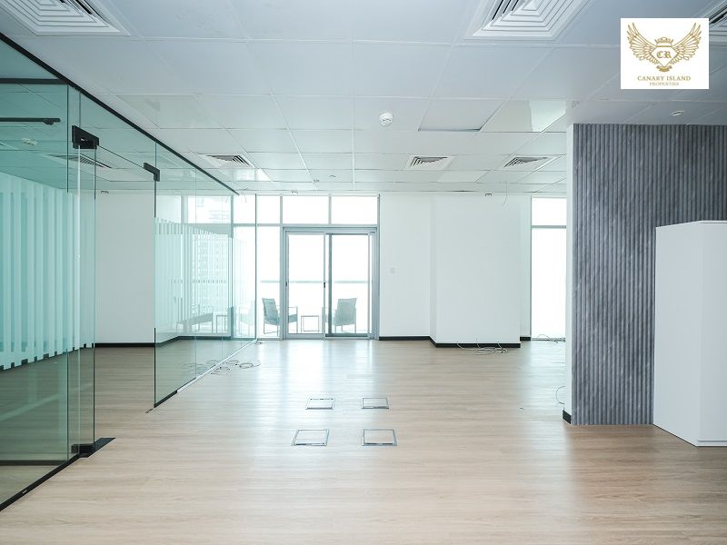 Fitted with Partition | Vacant I Lake View