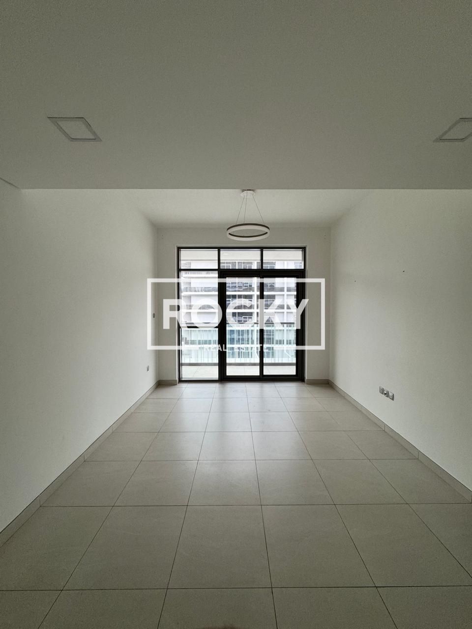 1 B/R | Pool & Gym | Jumeirah Garden City.