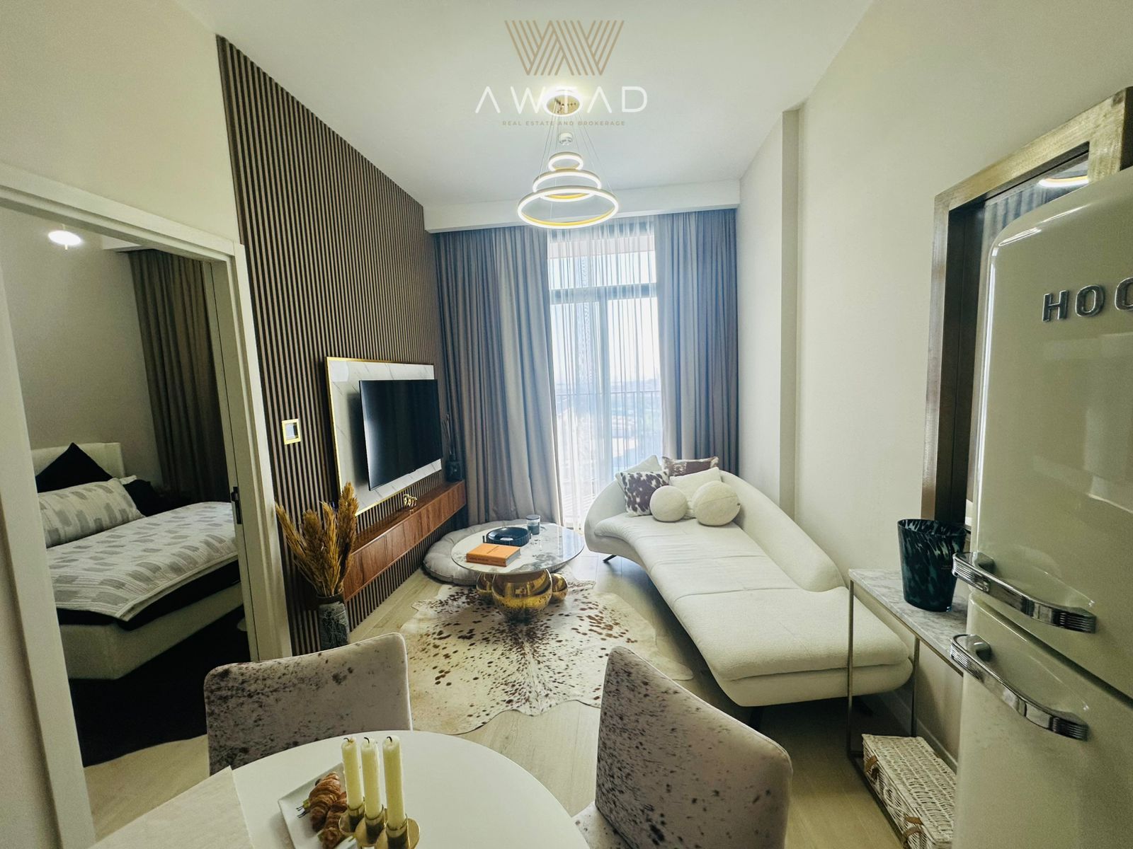 Fully-Furnished |Stunning Pool View| 2 Balconies