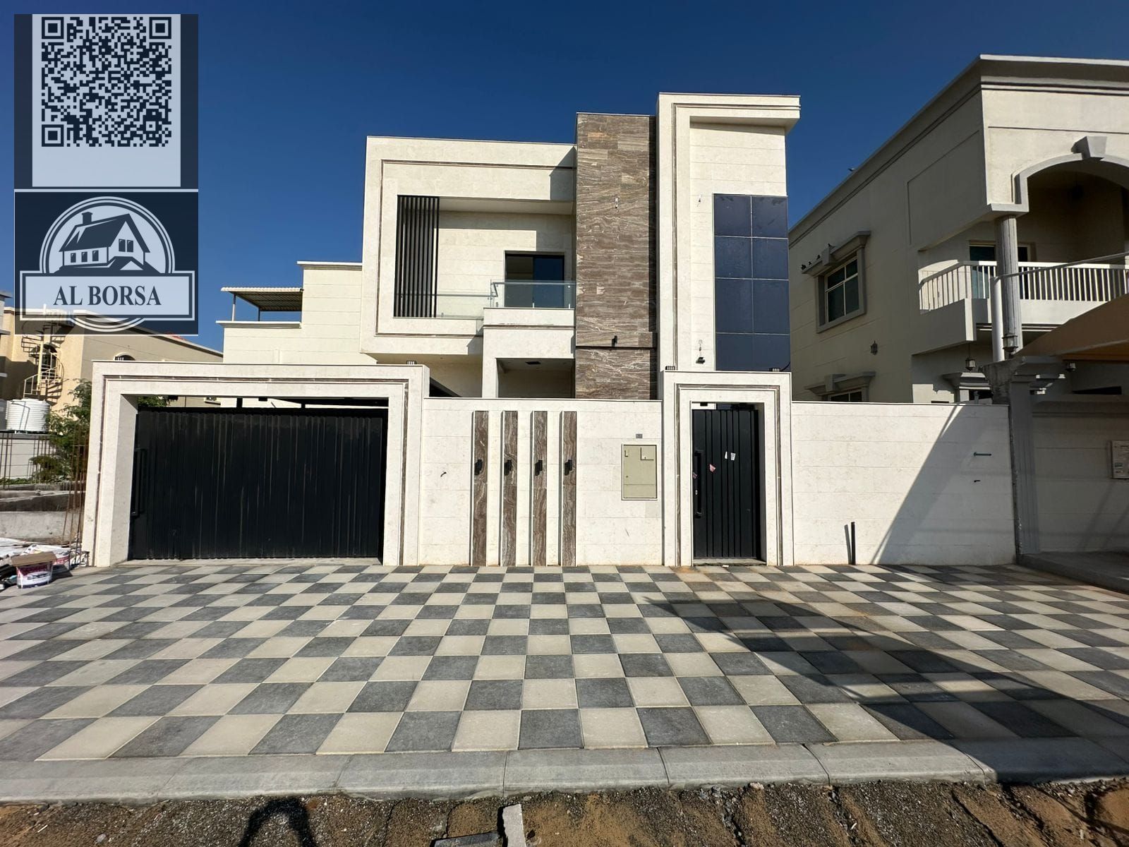 Villa for rent – Al yasmeen area, Ajman – 5 master bedrooms, living room, majlis, maid's room, prime location
