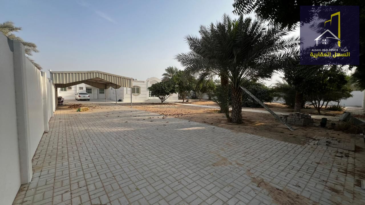 Independent Villa on a Large Plot | Ready to Move In – Comfort & Privacy