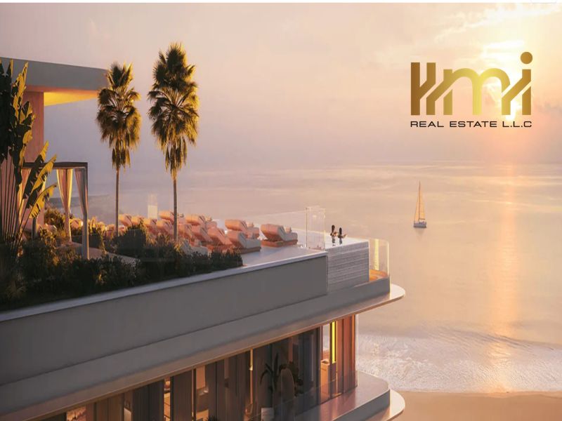 Boutique close to Casino | ful...