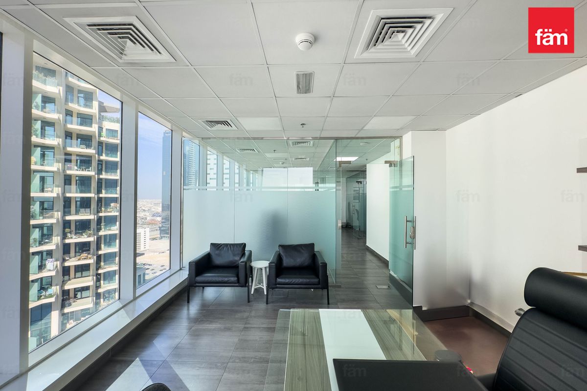 Canal View| High Floor| Close To Metro|Furnished