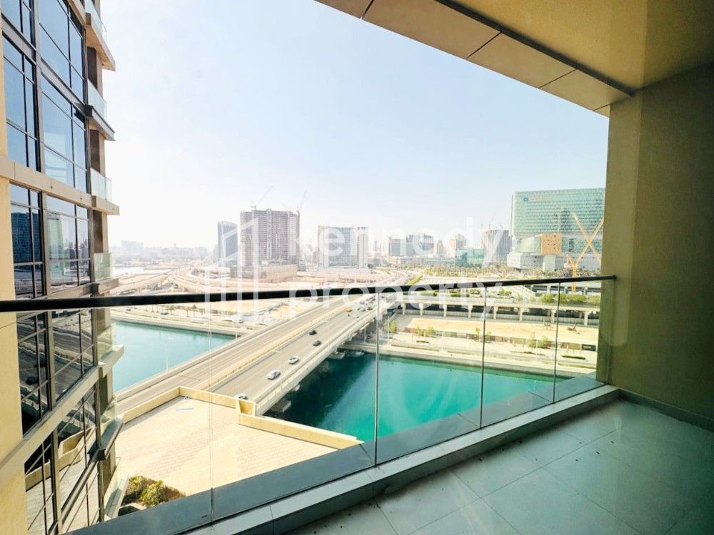 Vacant Now | Stunning Canal View | Large Layout