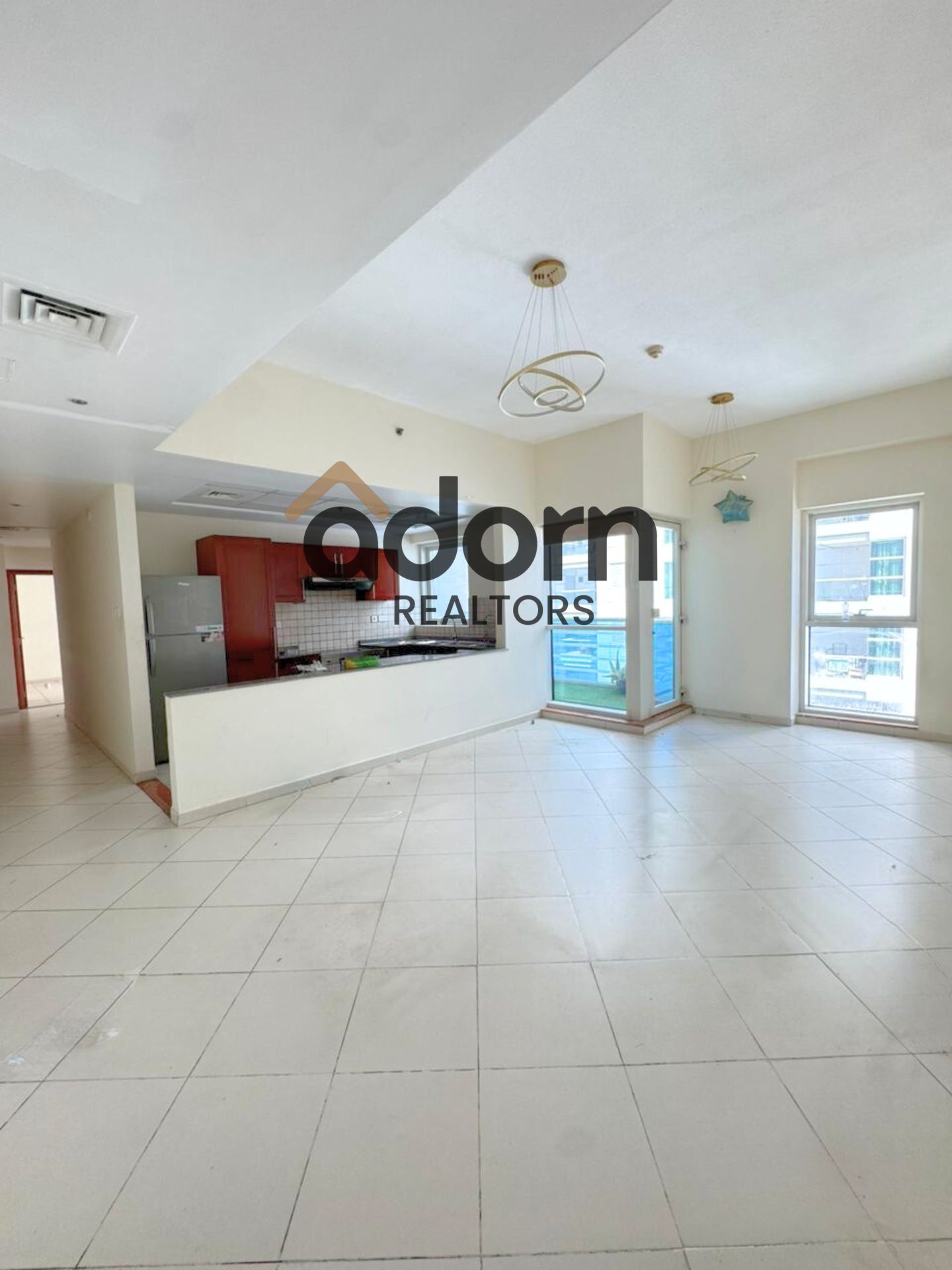 Spacious 2 BR in Cascades Tower, Dubai Marina
