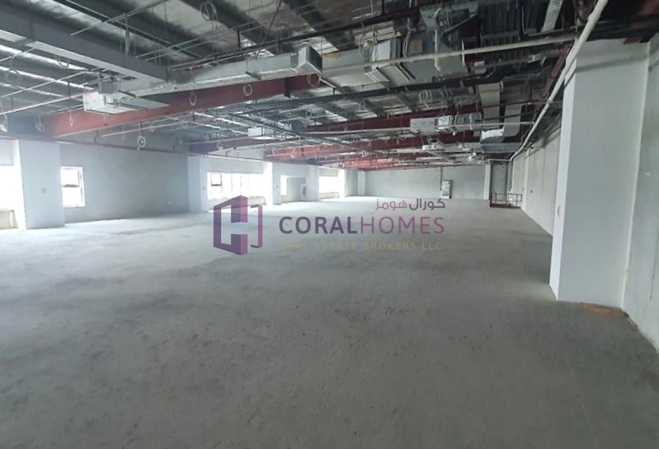 G+M Showroom At 25 KW Power | On Main Road