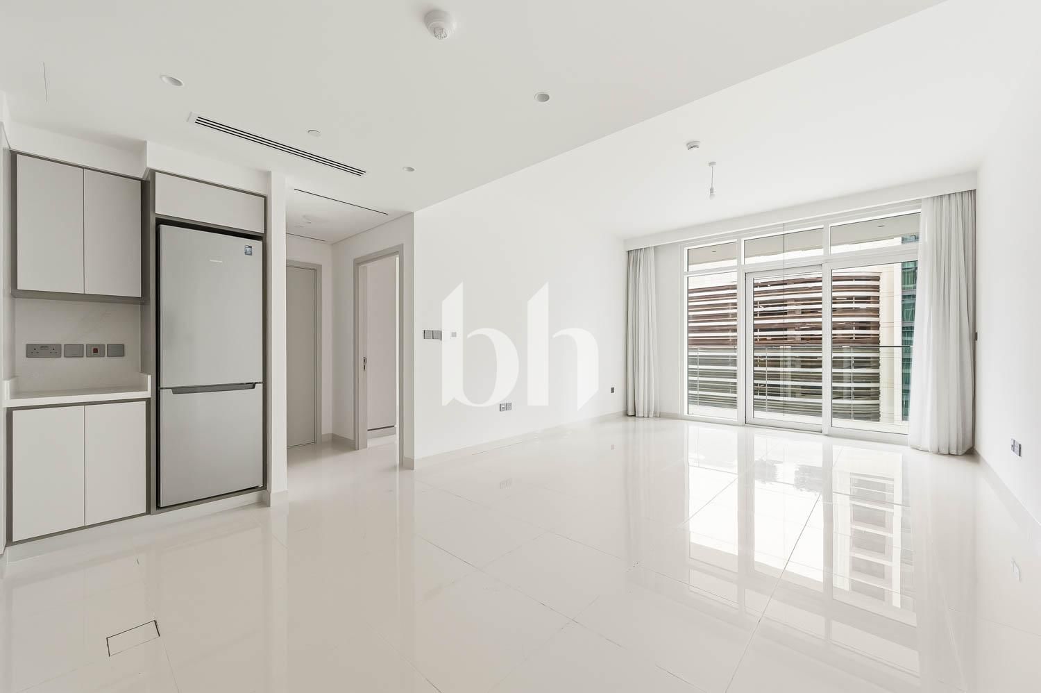 Private Beach Access | Vacant | Unfurnished