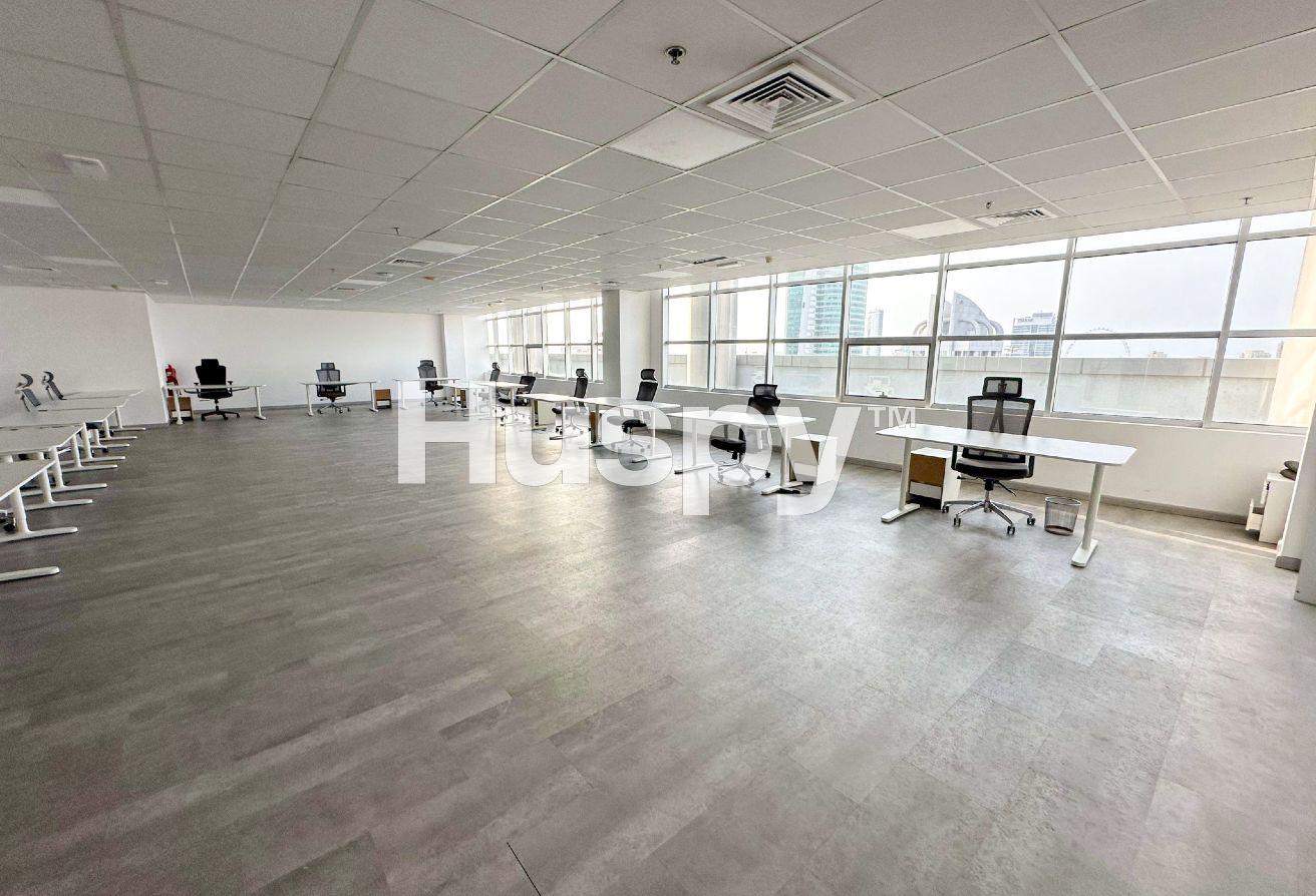 Full Floor | 5 Parking | Best Price