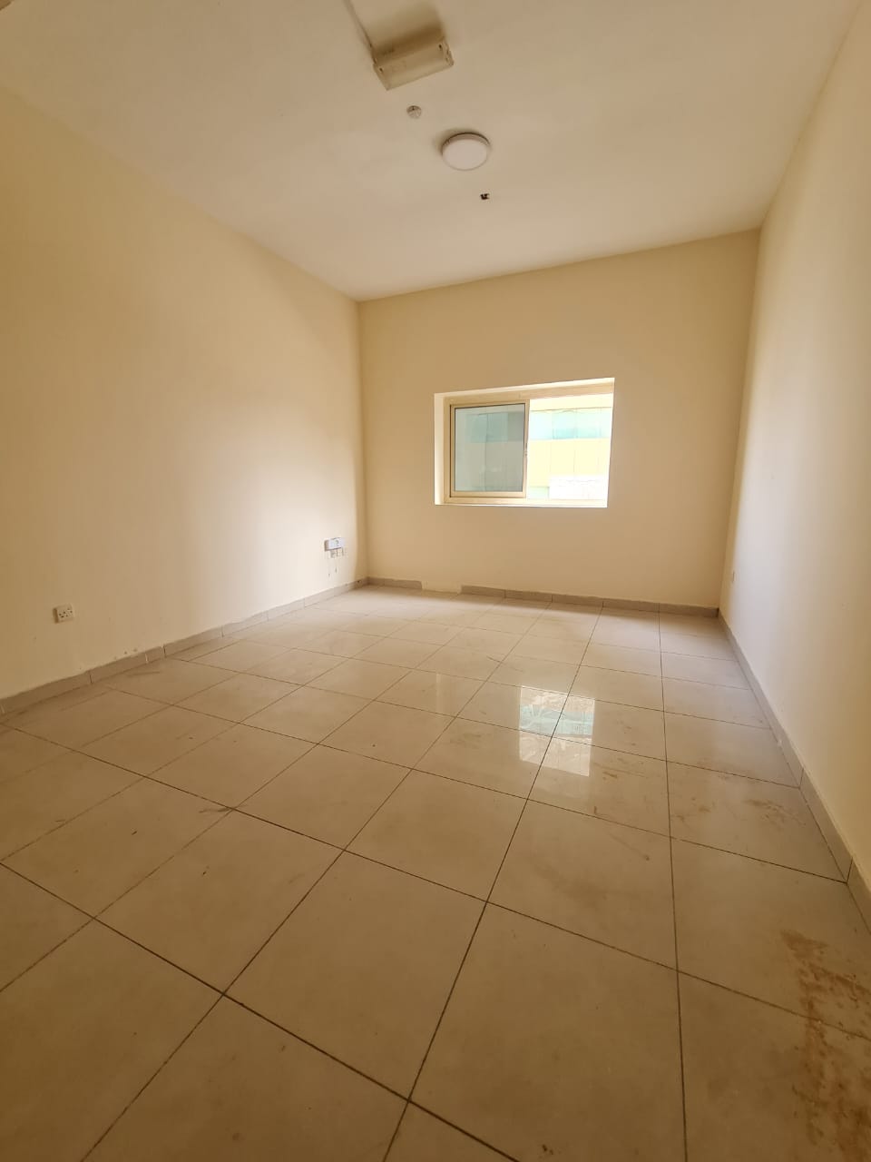 Limited offer: Family 2BR apartment near Clock Roundabout, Al Nabaa, only 32,000 AED.