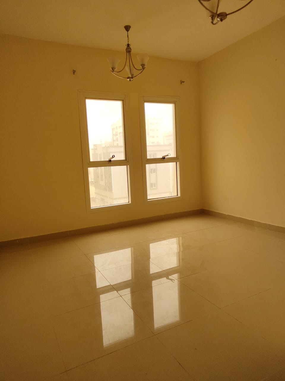 One-bedroom apartment with living room, 2 bathrooms, and a balcony in Al Butina. Clean and suitable for a small family.