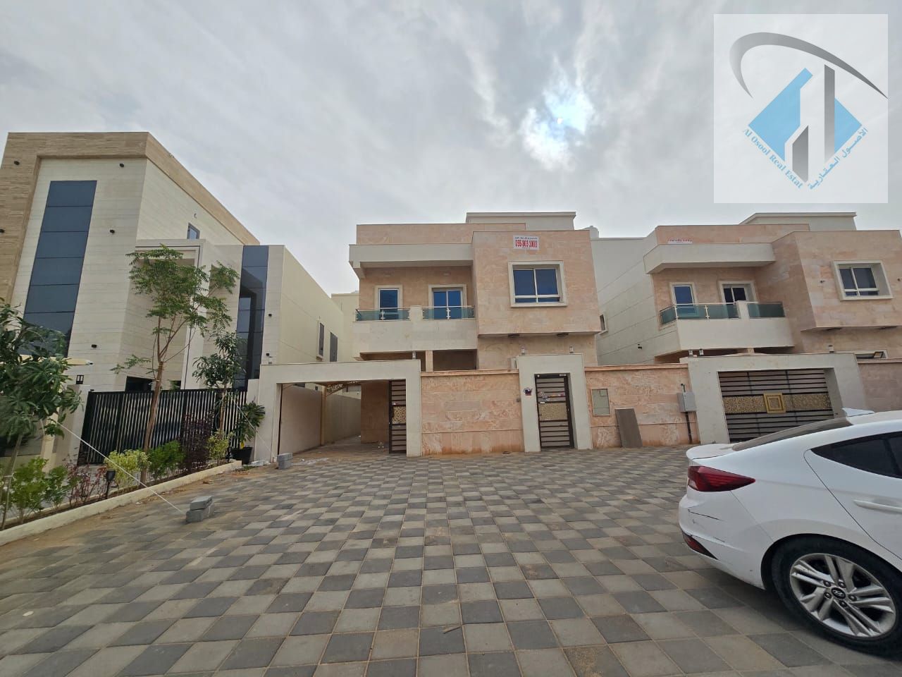 For rent: Very clean villa, first occupancy, with payment facilities.