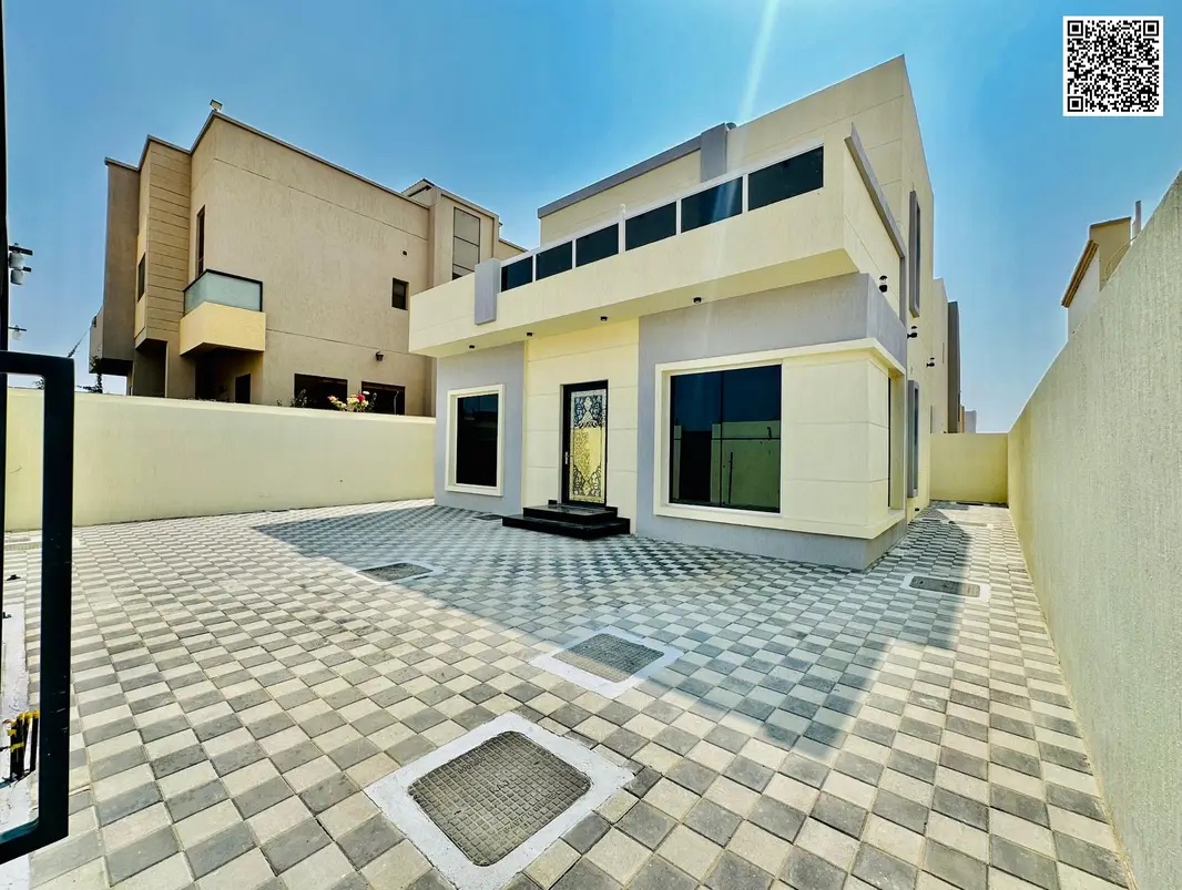 A golden opportunity for residential investment: Villa for sale in Al Zahi area, 3 bedrooms, living room, maid's room, fees included