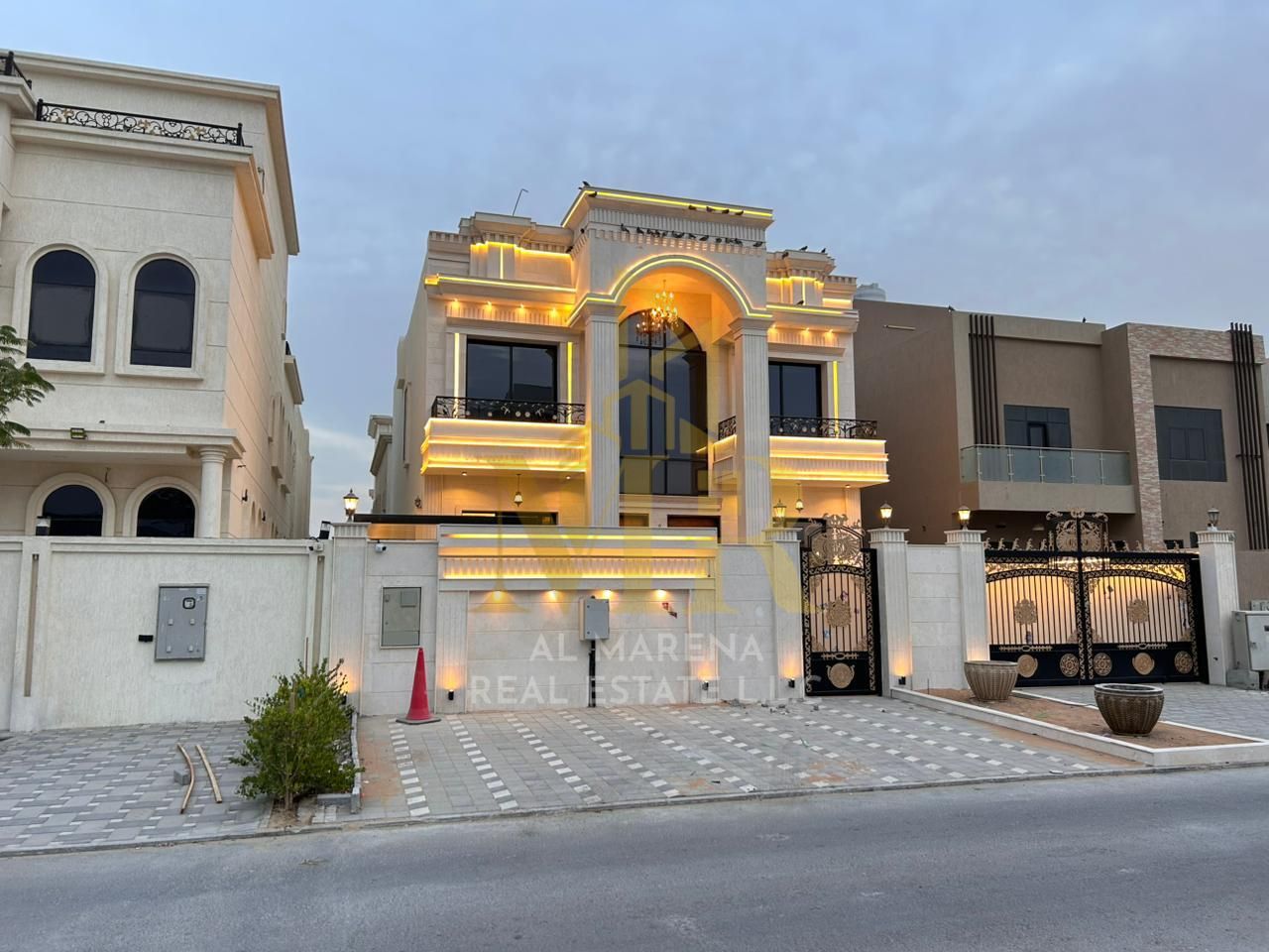 Own your dream villa and invest in style with a luxurious villa in the heart of Al Alia. Luxurious finishing.